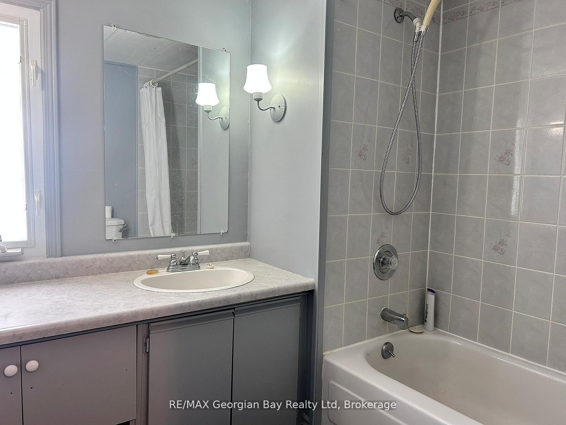 3 Northland Road Property Photo 16
