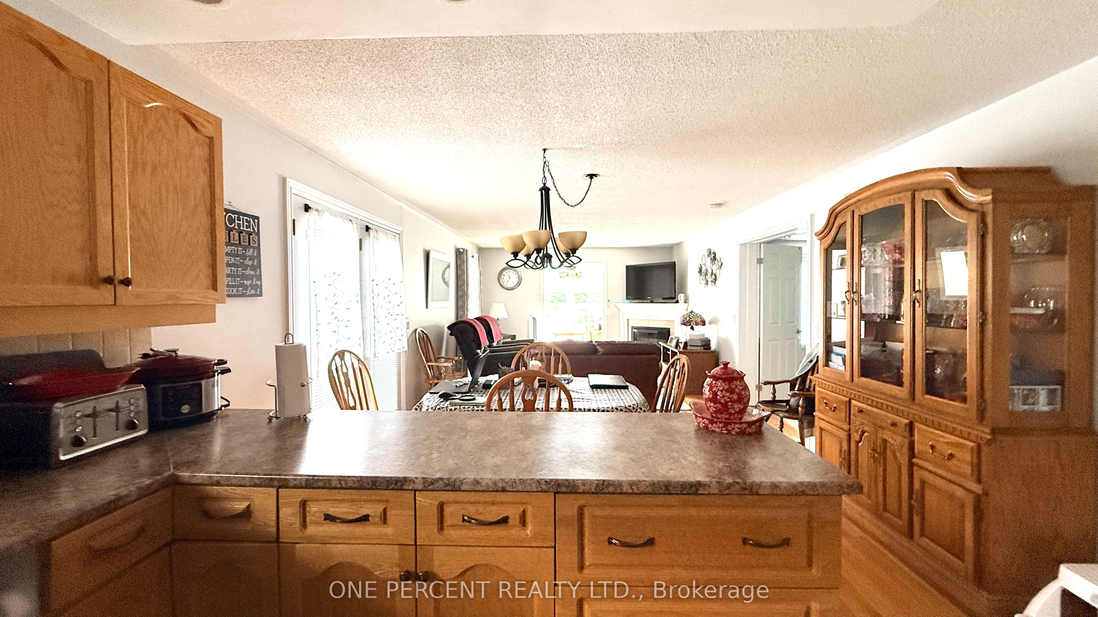 25 Kentucky Avenue Property Photo 7