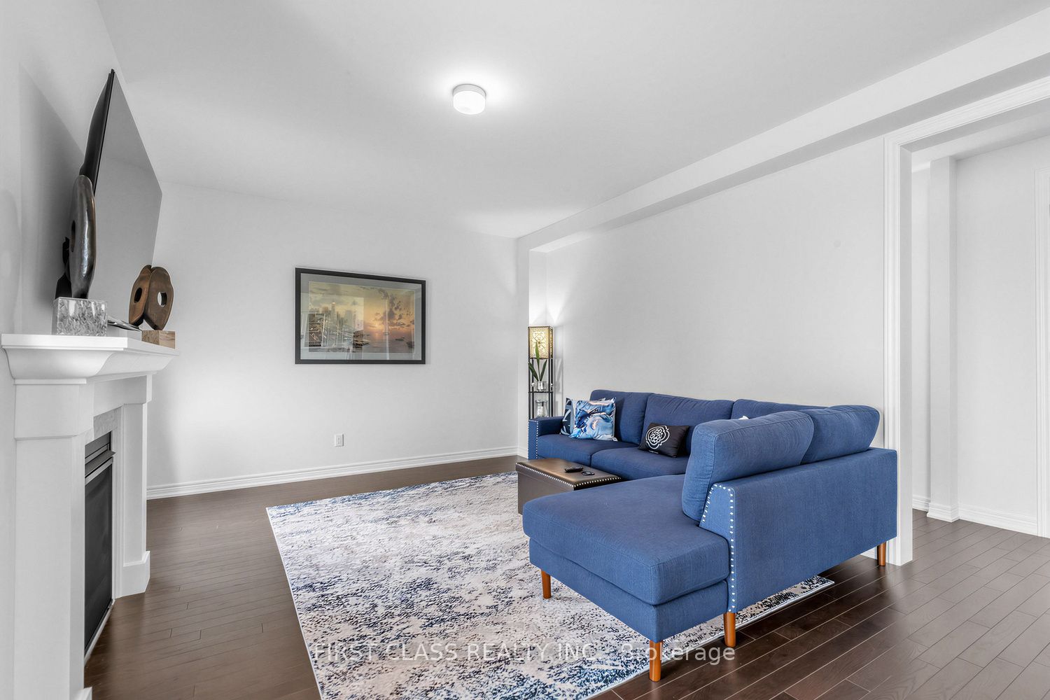 15 Abbey Crescent Property Photo 10