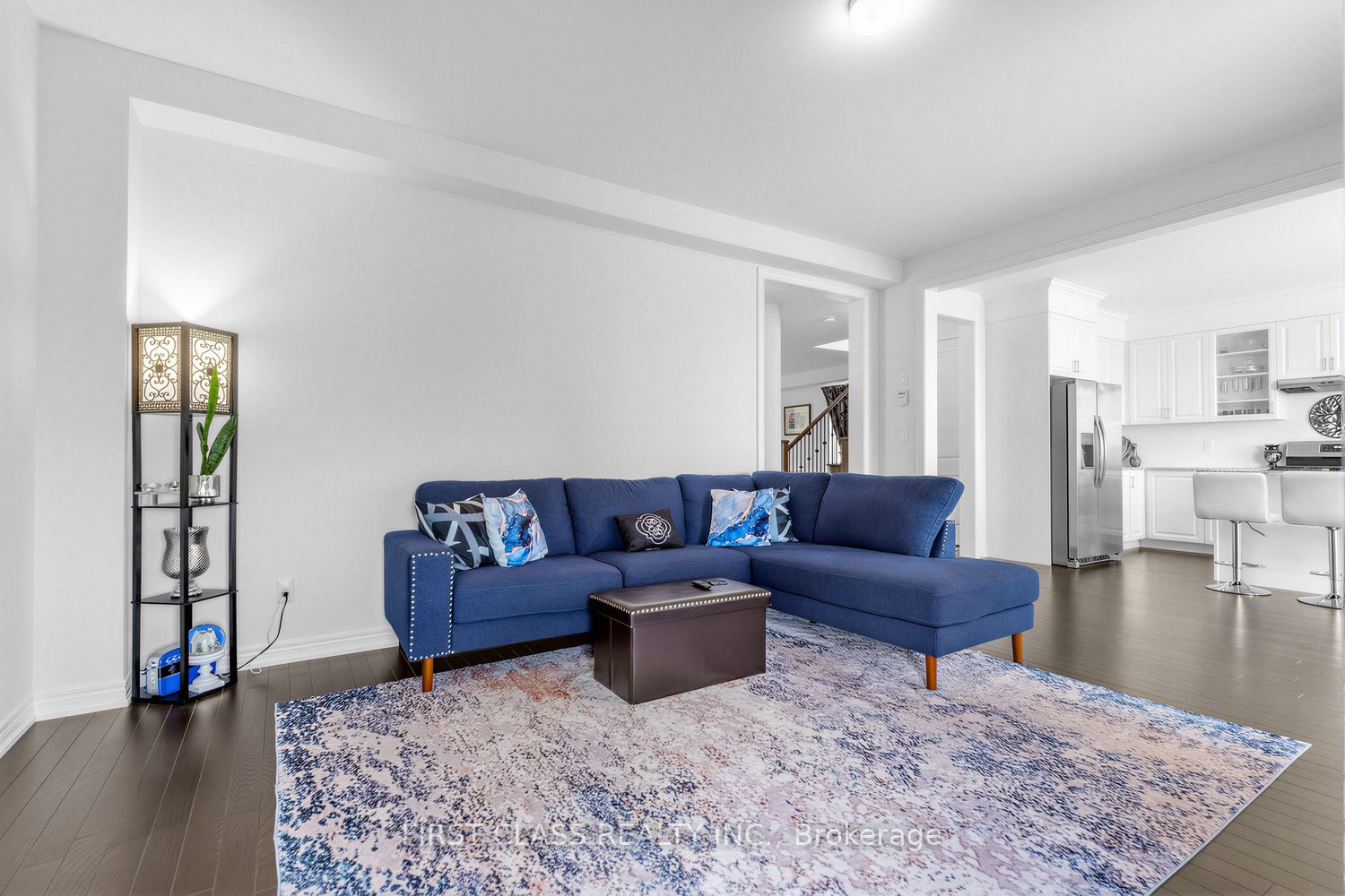 15 Abbey Crescent Property Photo 11
