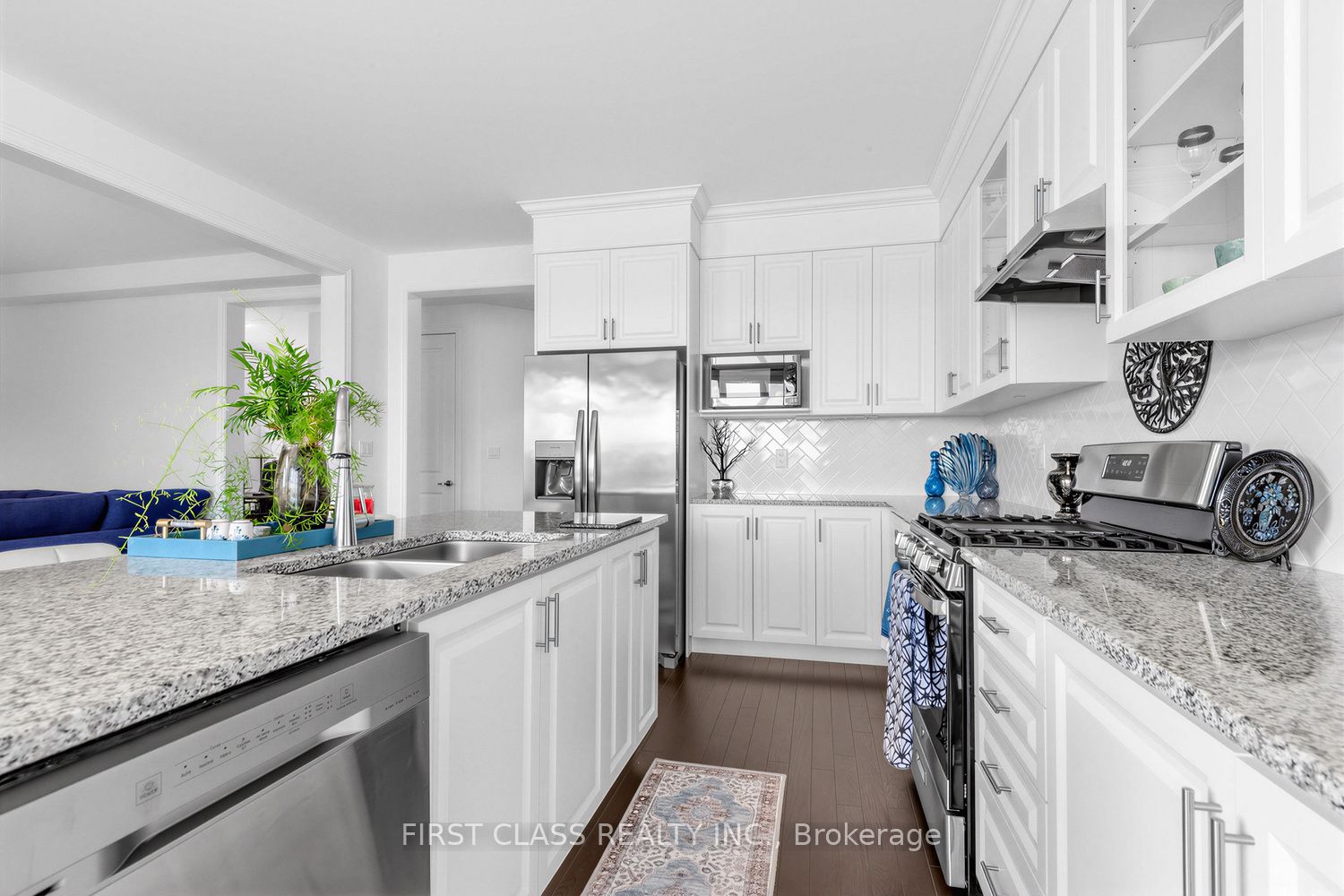 15 Abbey Crescent Property Photo 16
