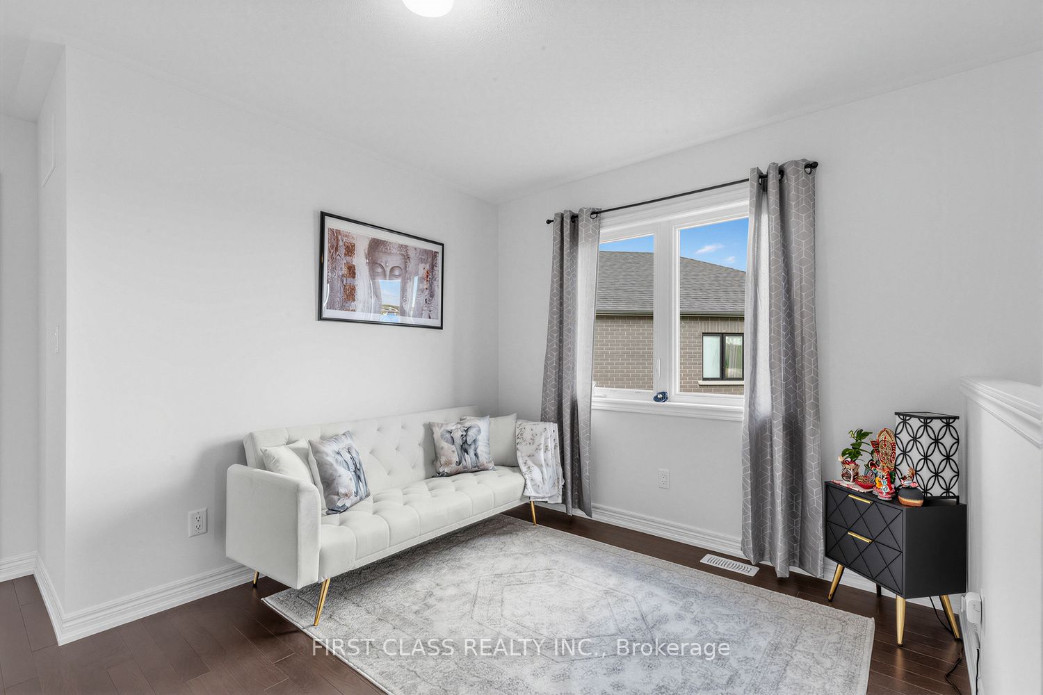 15 Abbey Crescent Property Photo 23