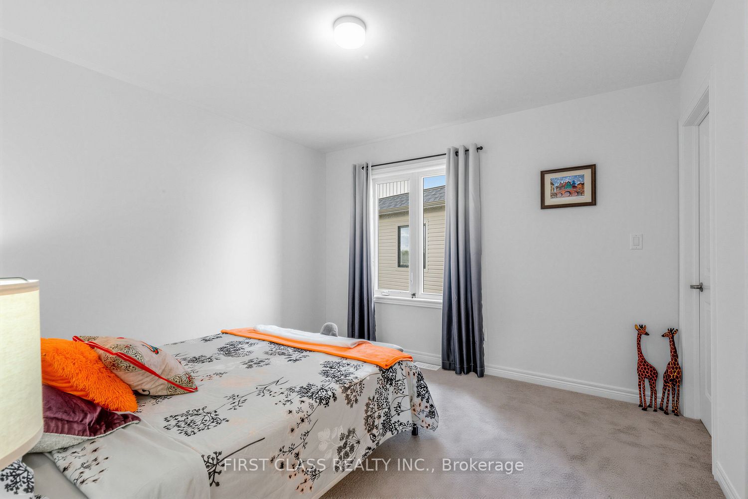 15 Abbey Crescent Property Photo 34