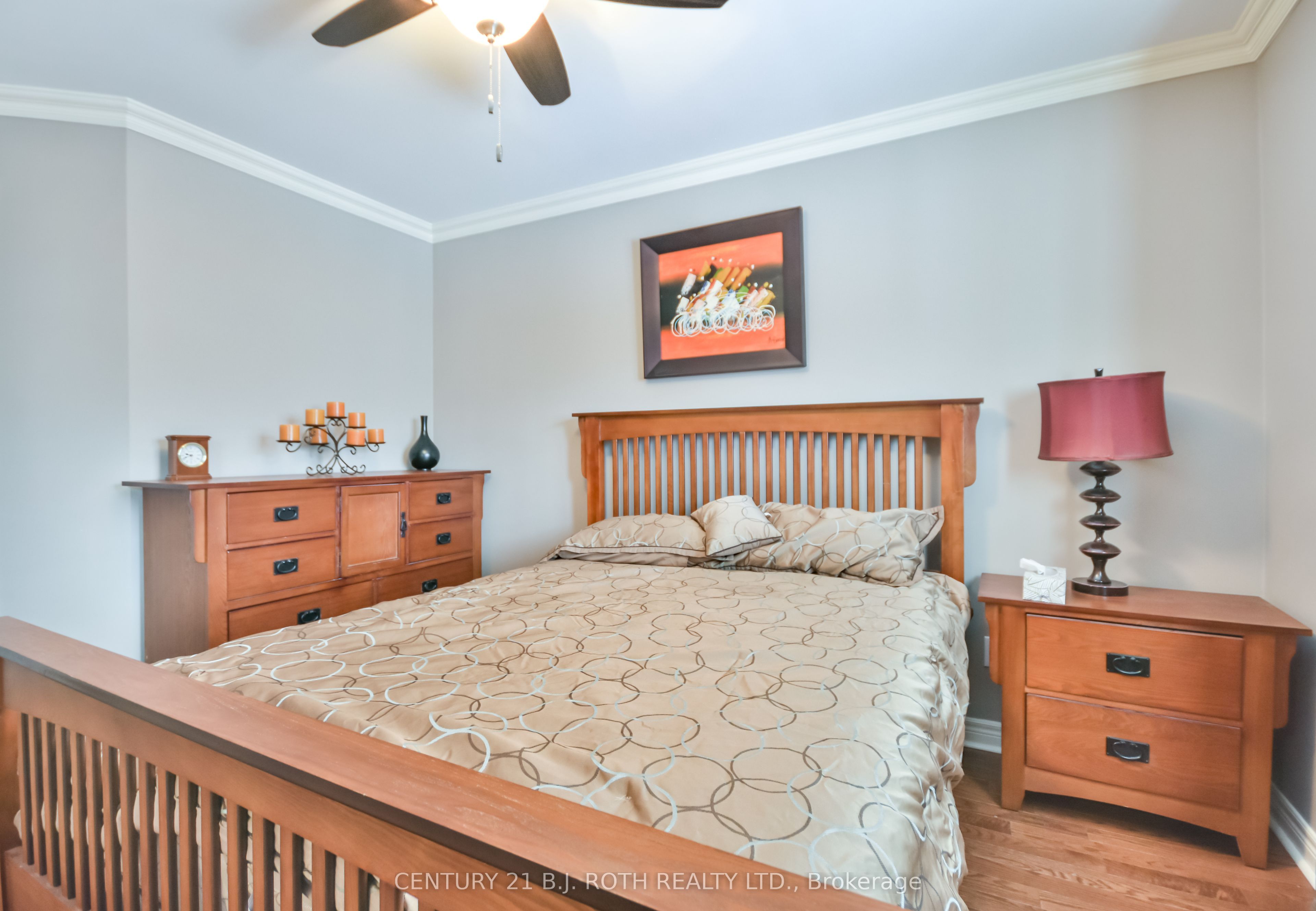 38 Camelot Square Property Photo 18