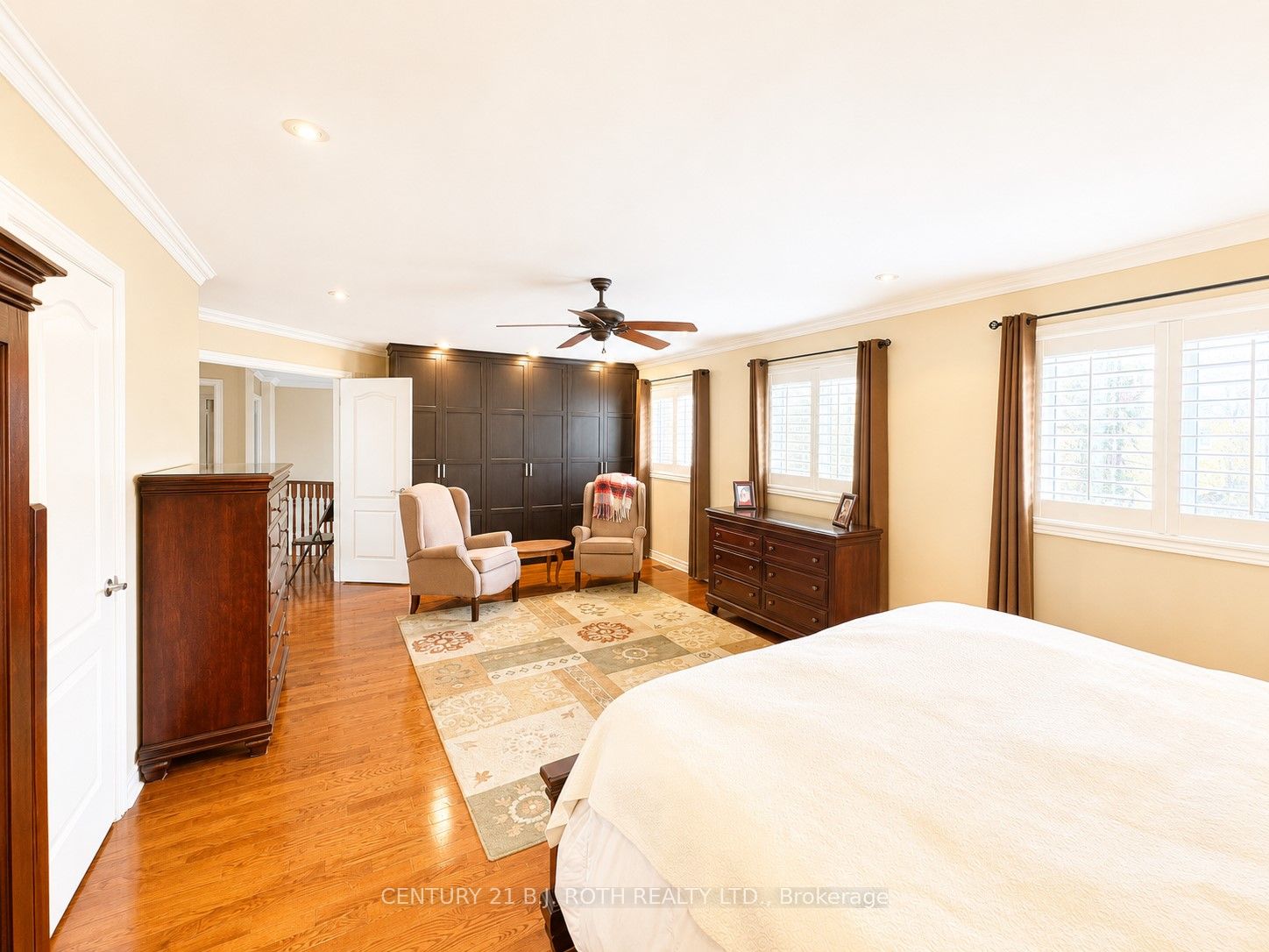38 Camelot Square Property Photo 21