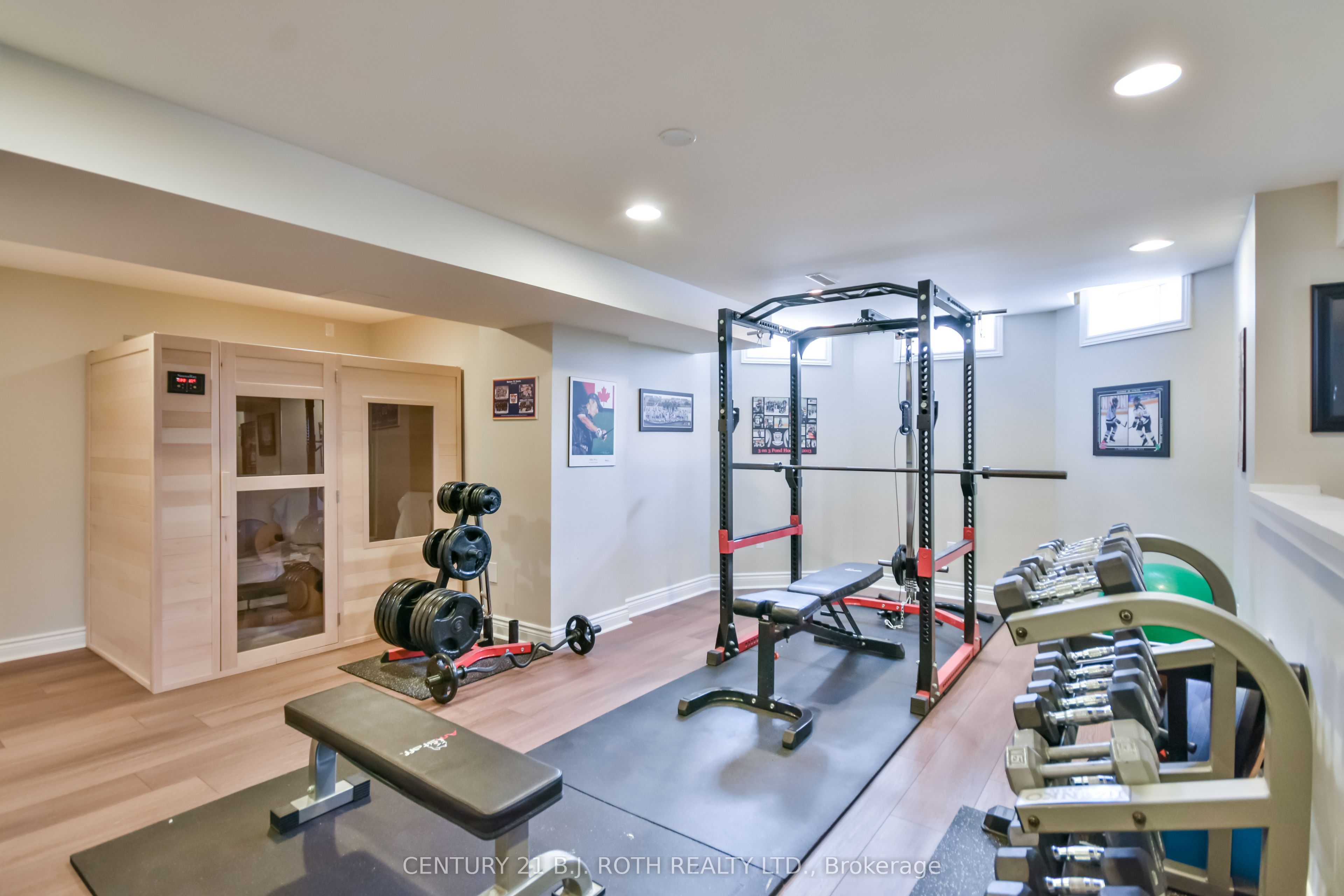 38 Camelot Square Property Photo 30