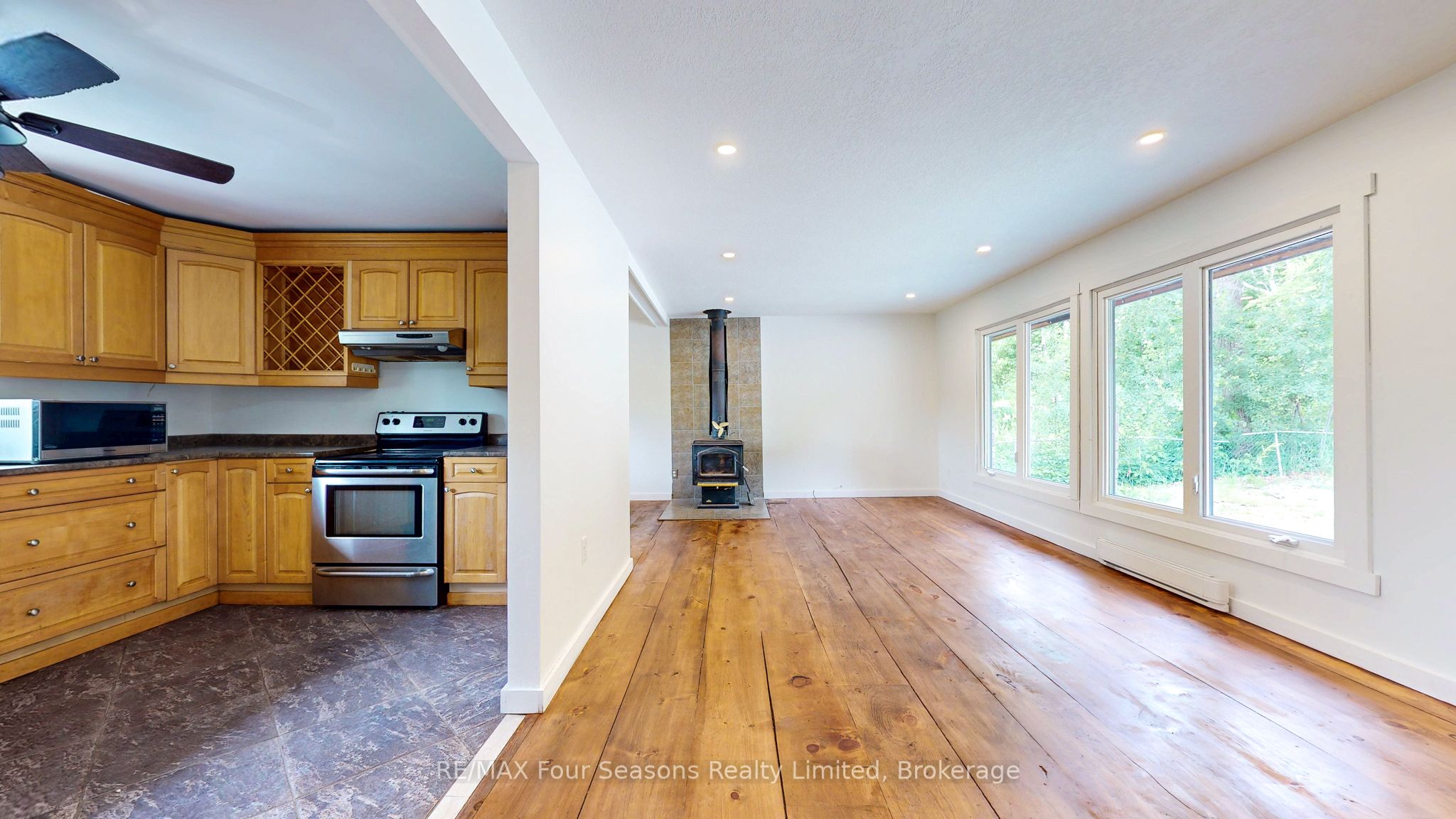 2133 Klondike Park Road Property Photo 6