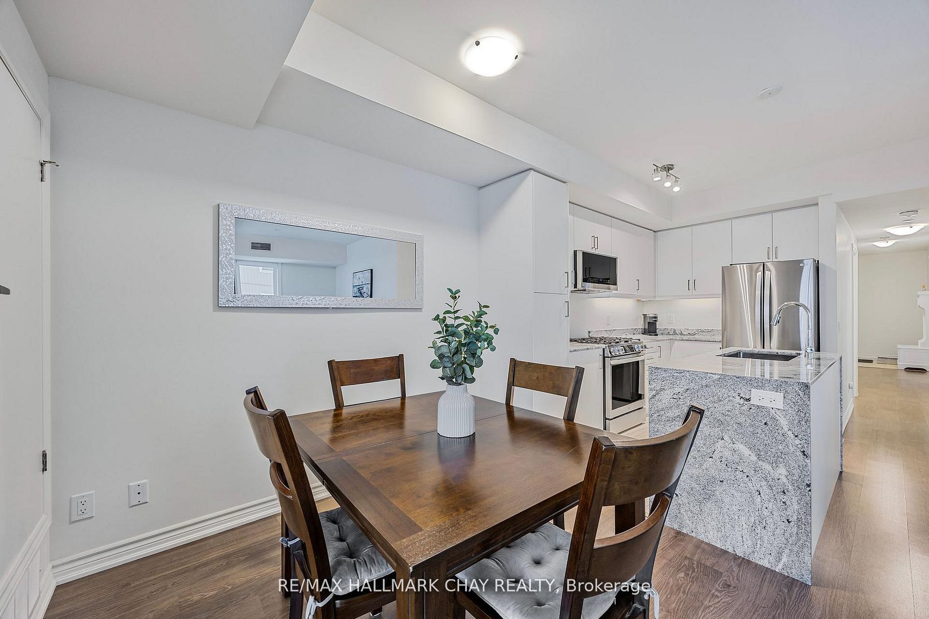 5 Spooner Crescent 210 Property Photo 8