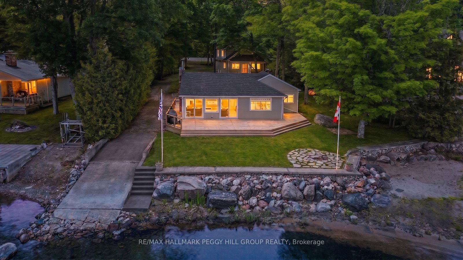 1449 Champlain Road Property Photo 1