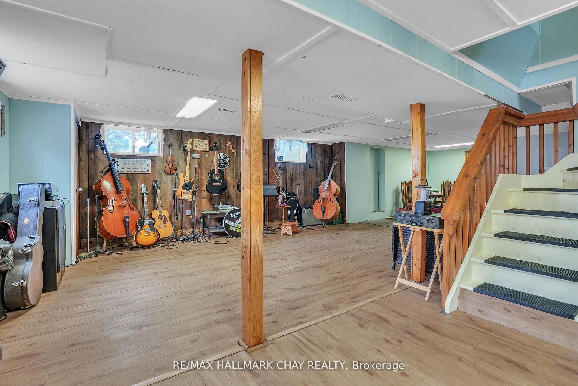 8315 93 Highway Property Photo 17