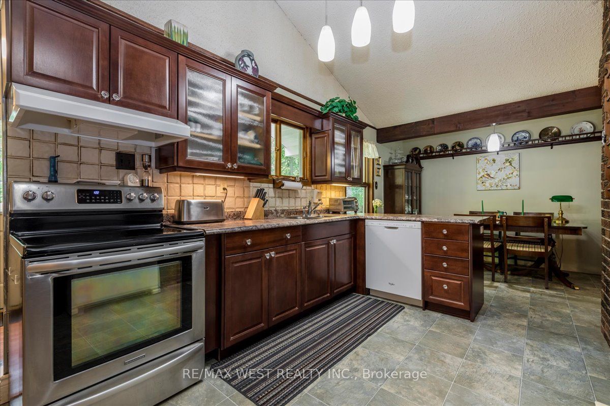 189 Park Road Property Photo 7