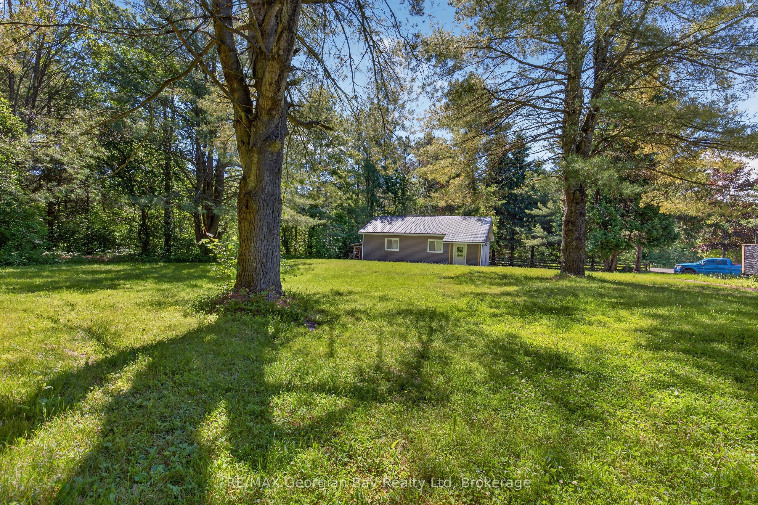 450 Ellerys Side Road Property Photo 29