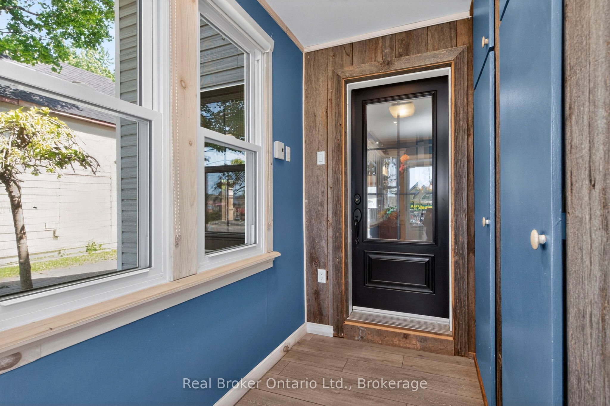 151 Main Street Property Photo 6