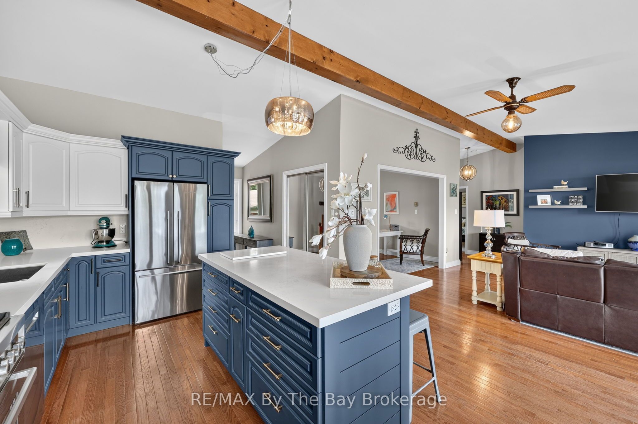 1434 River Road W Property Photo 8