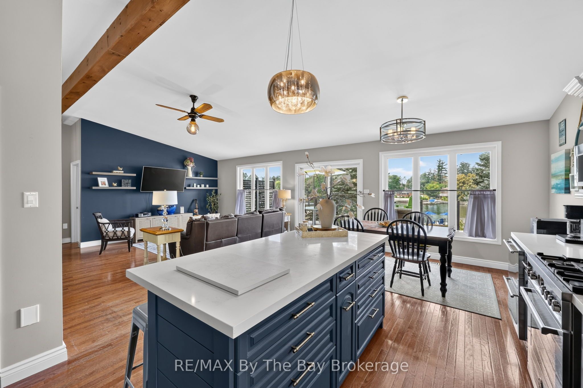 1434 River Road W Property Photo 9