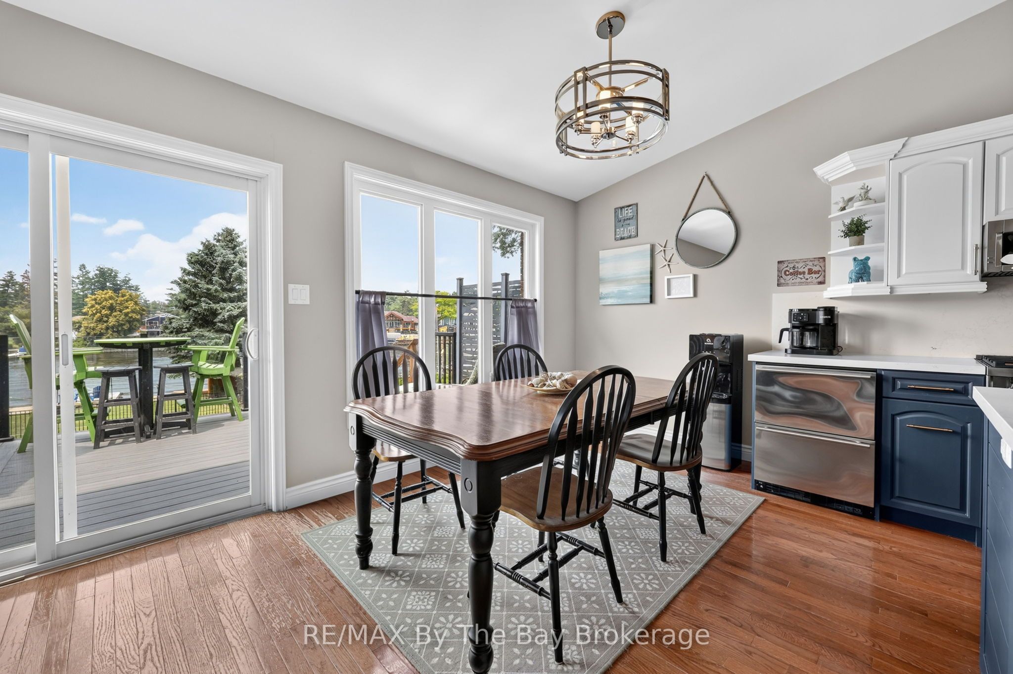 1434 River Road W Property Photo 10