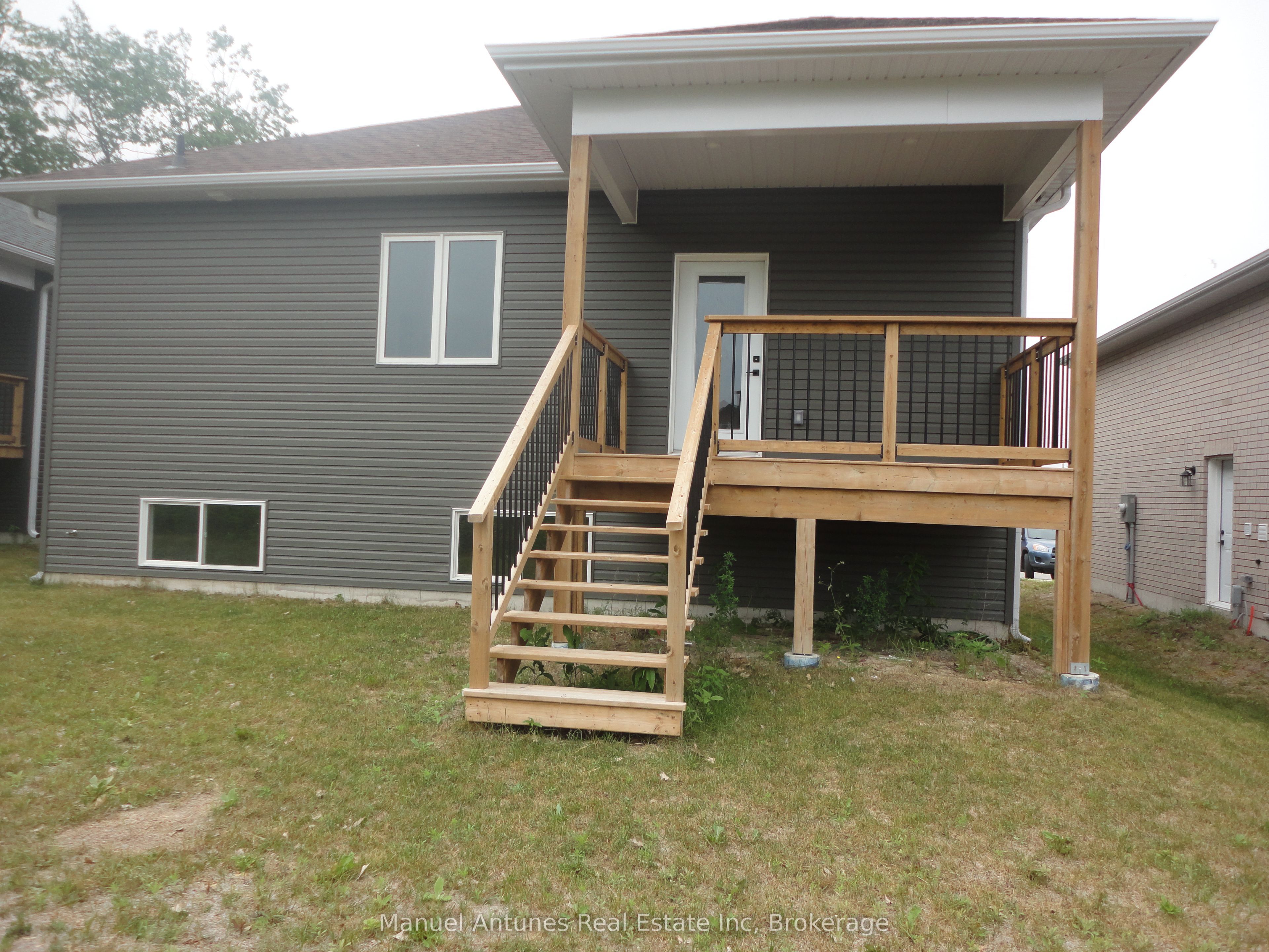 4 Joanne Crescent Property Photo 5