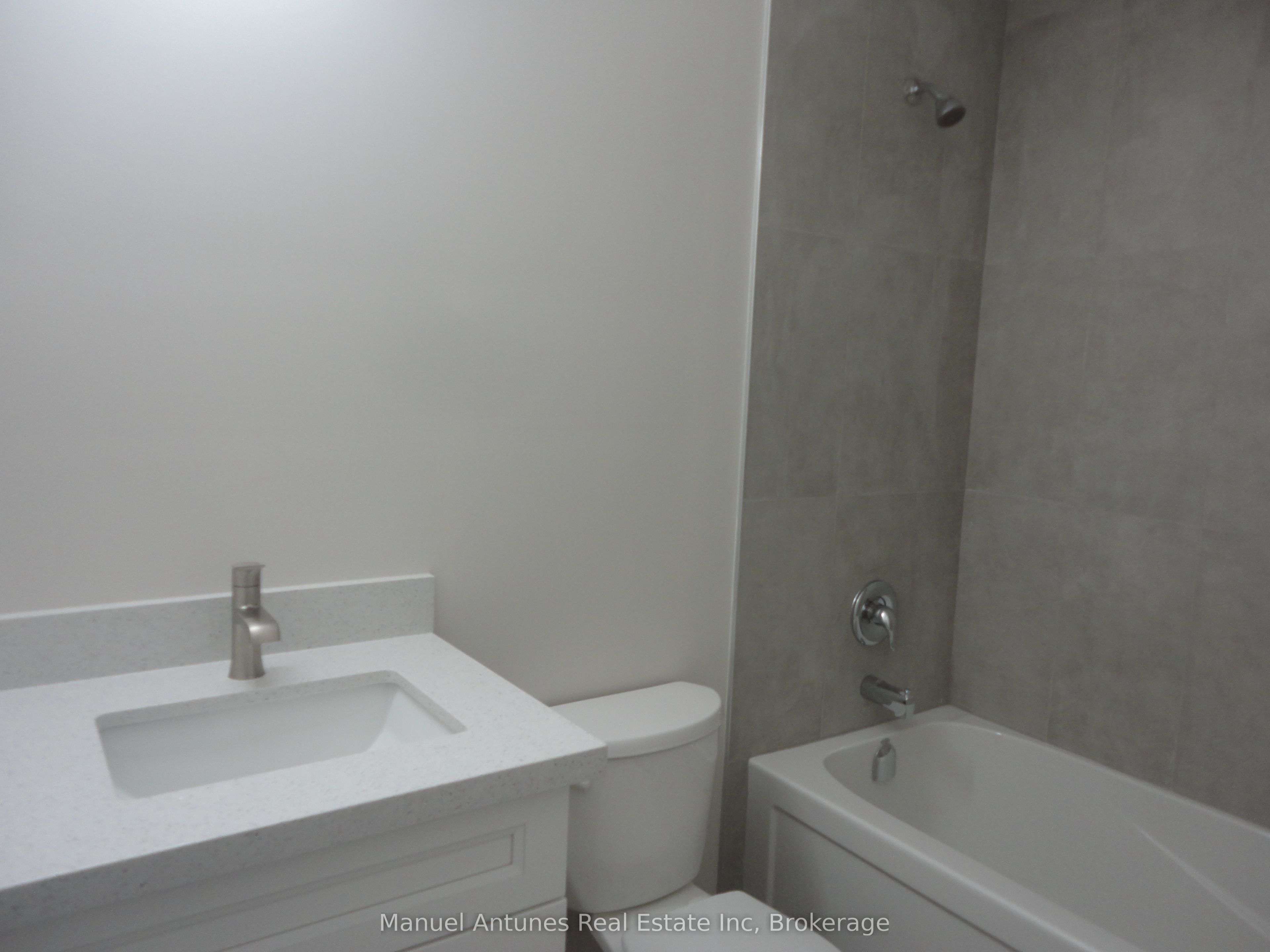 4 Joanne Crescent Property Photo 18