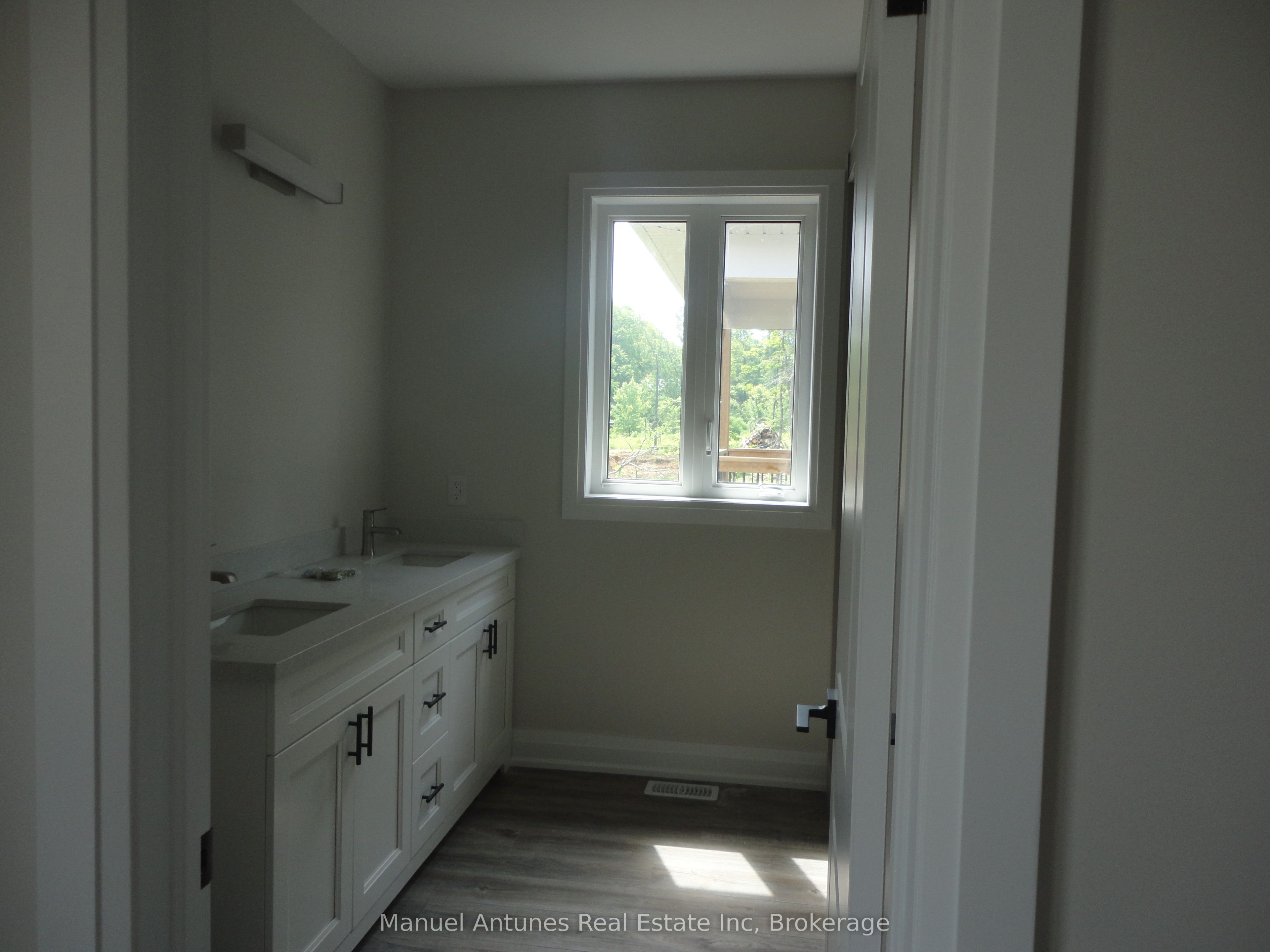 4 Joanne Crescent Property Photo 22
