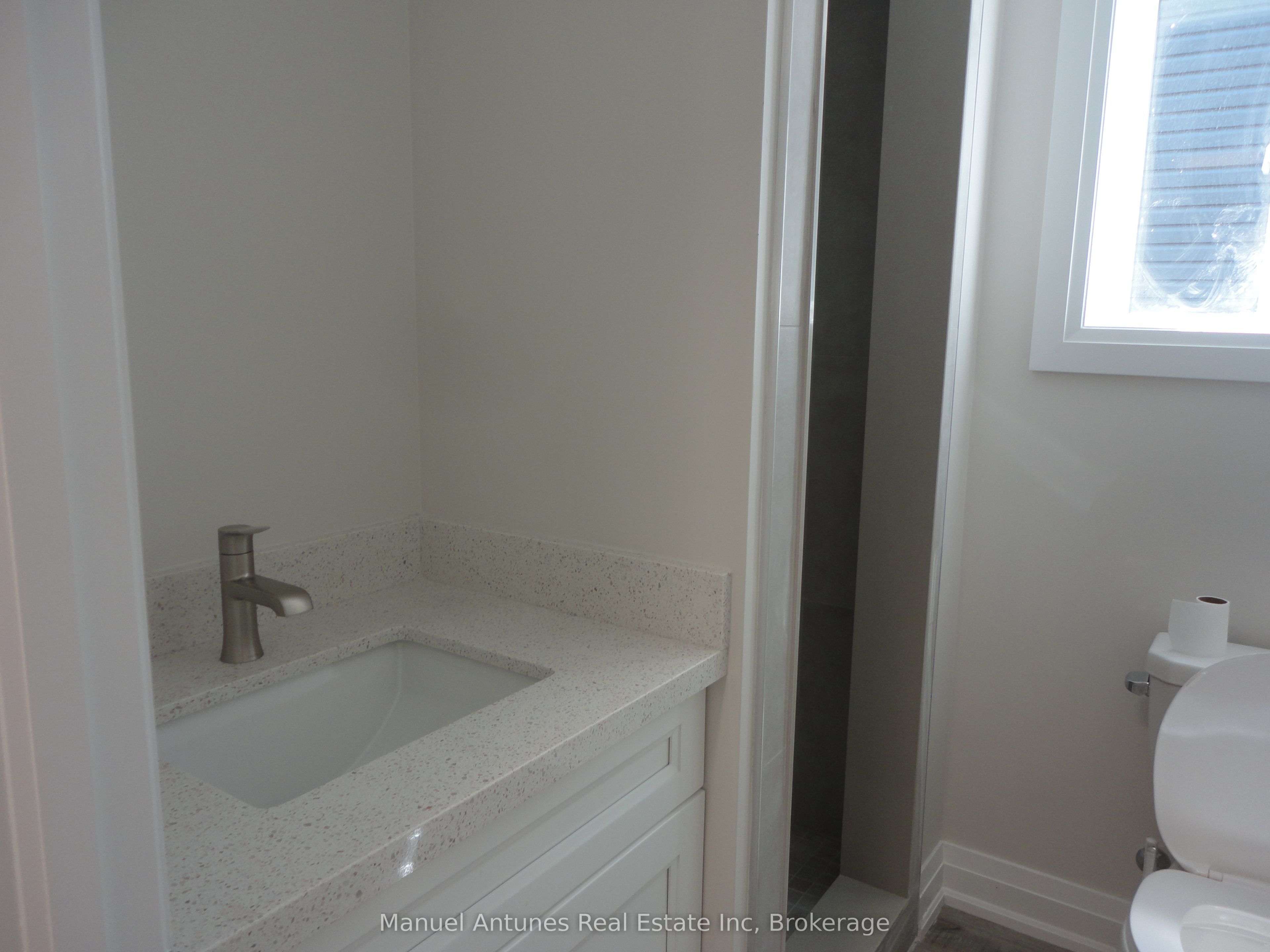 4 Joanne Crescent Property Photo 29