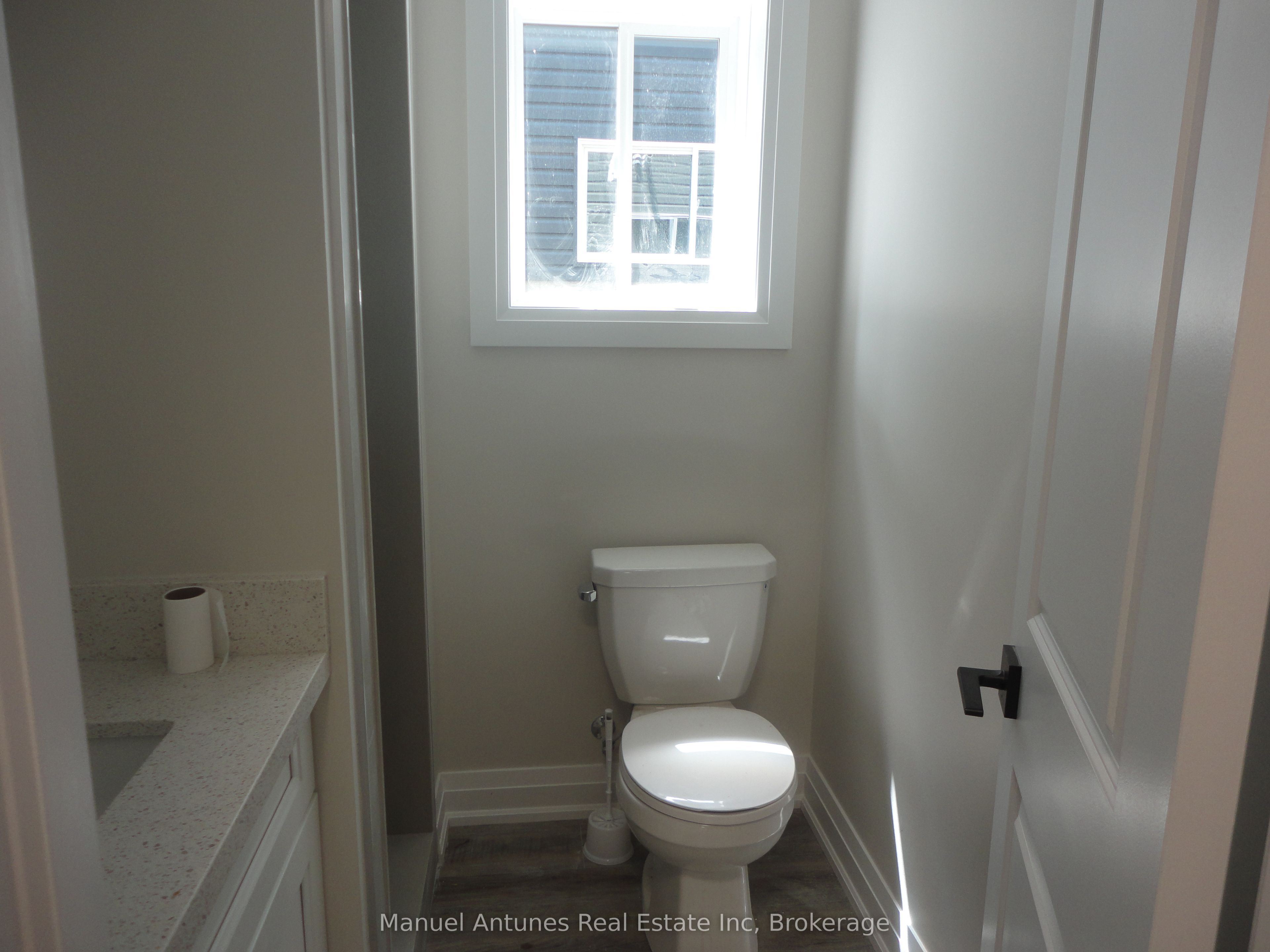 4 Joanne Crescent Property Photo 30