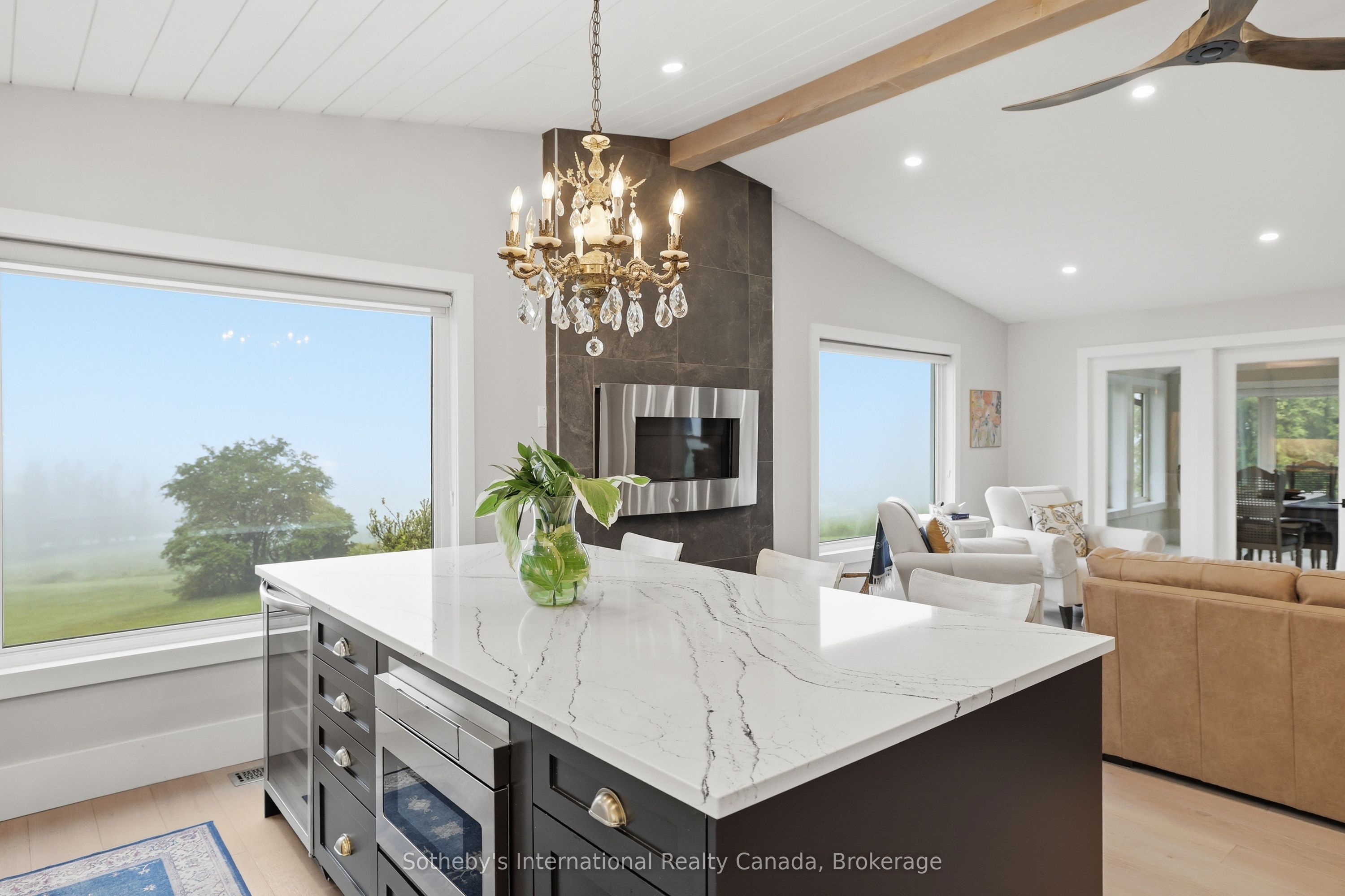 9263 91 County Road Property Photo 12