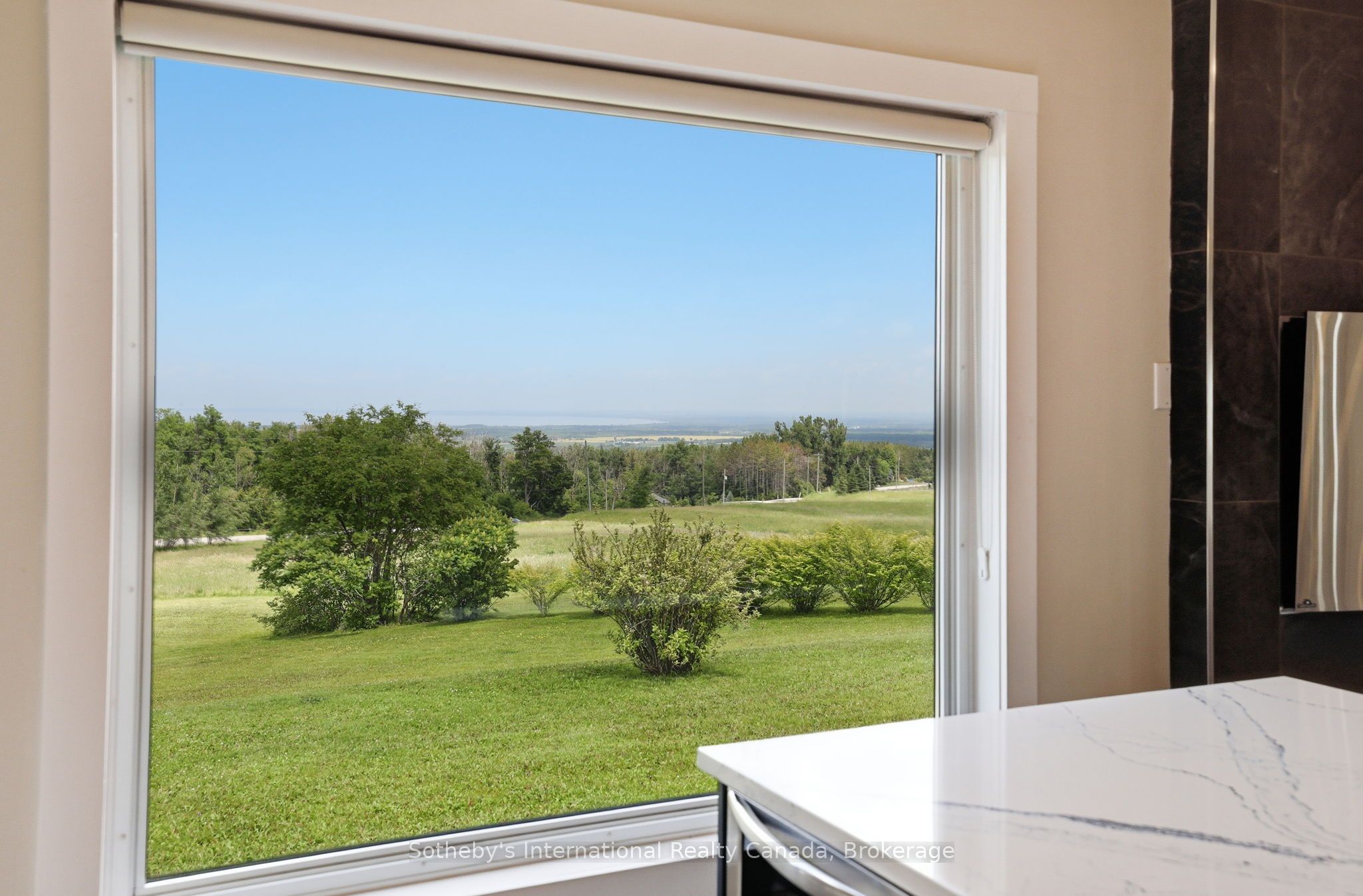 9263 91 County Road Property Photo 14