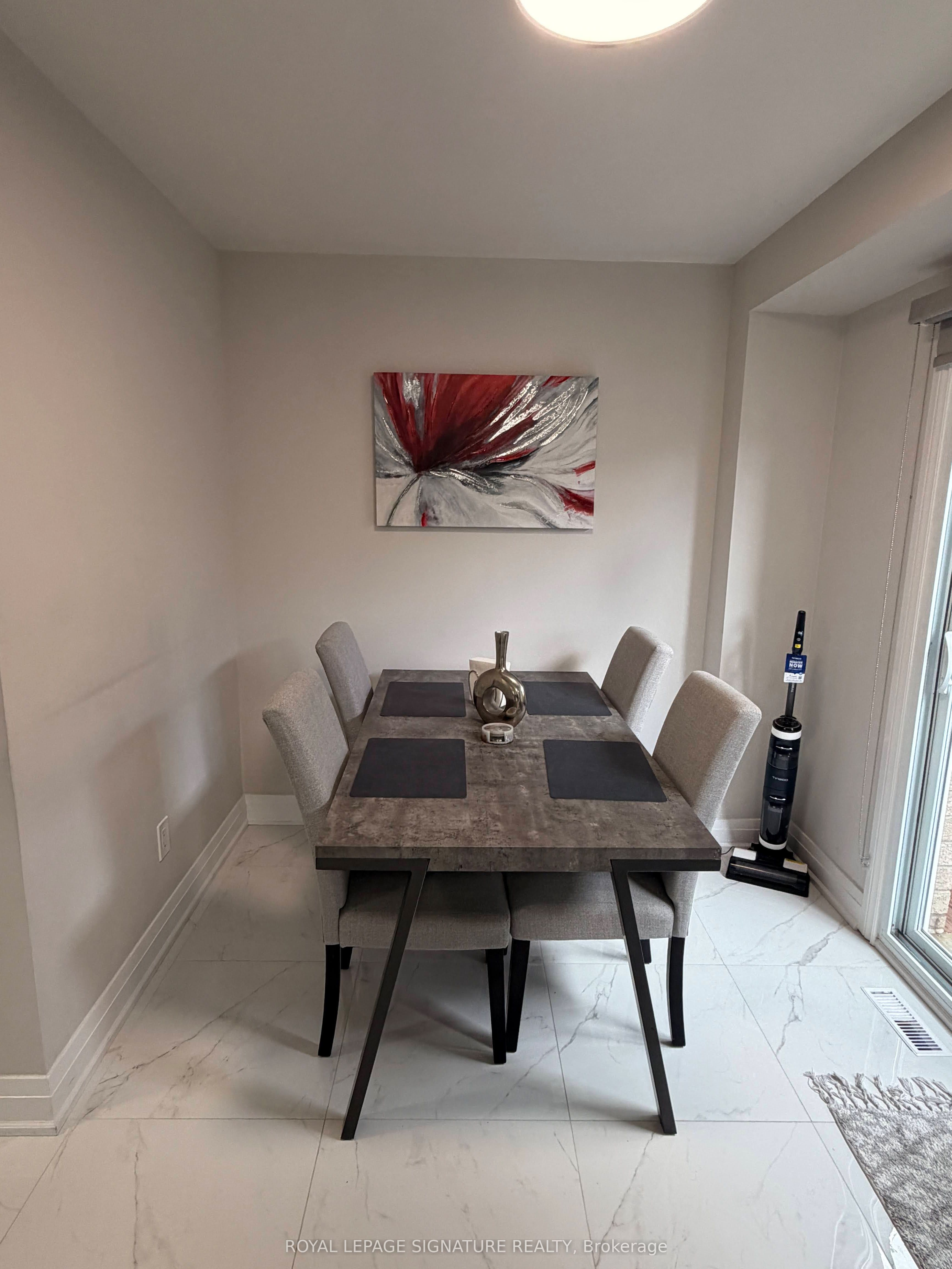 118 Athabaska Road Property Photo 11