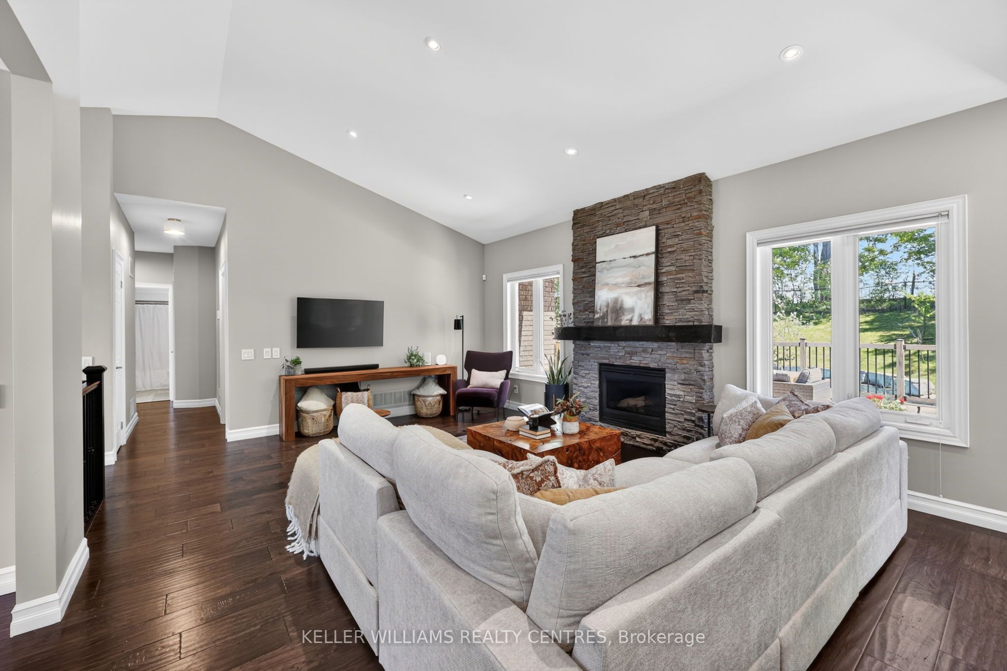50 Glenhuron Drive Property Photo 6