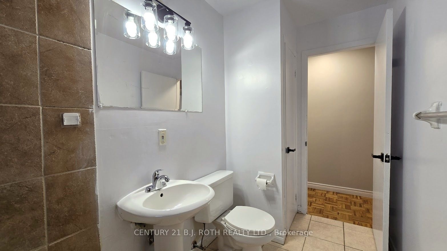 41 Bayview Drive Upper Property Photo 22