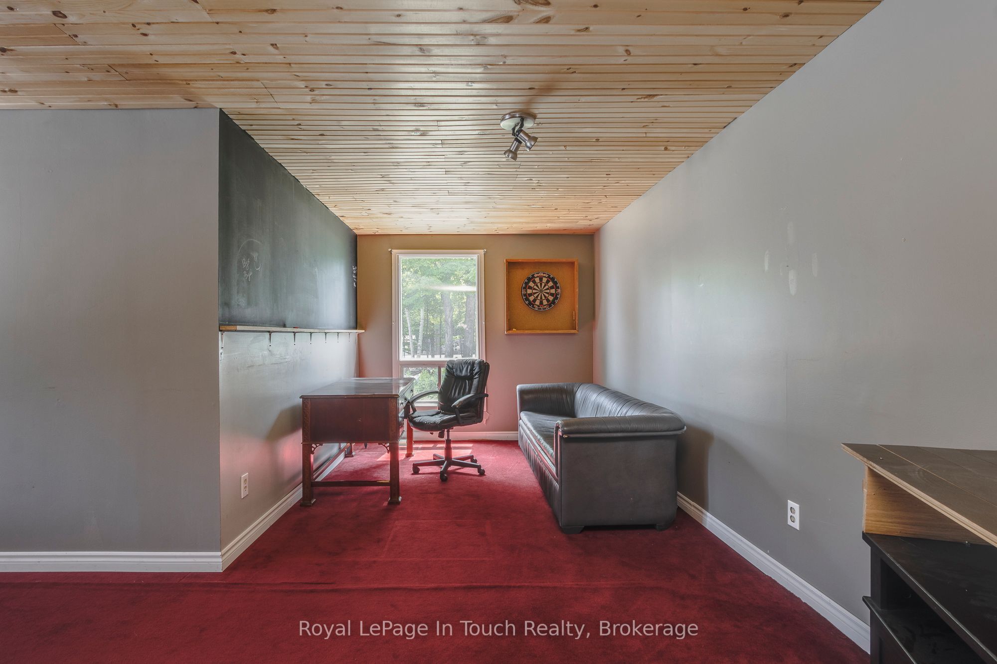 740 Balm Beach Road E Property Photo 17