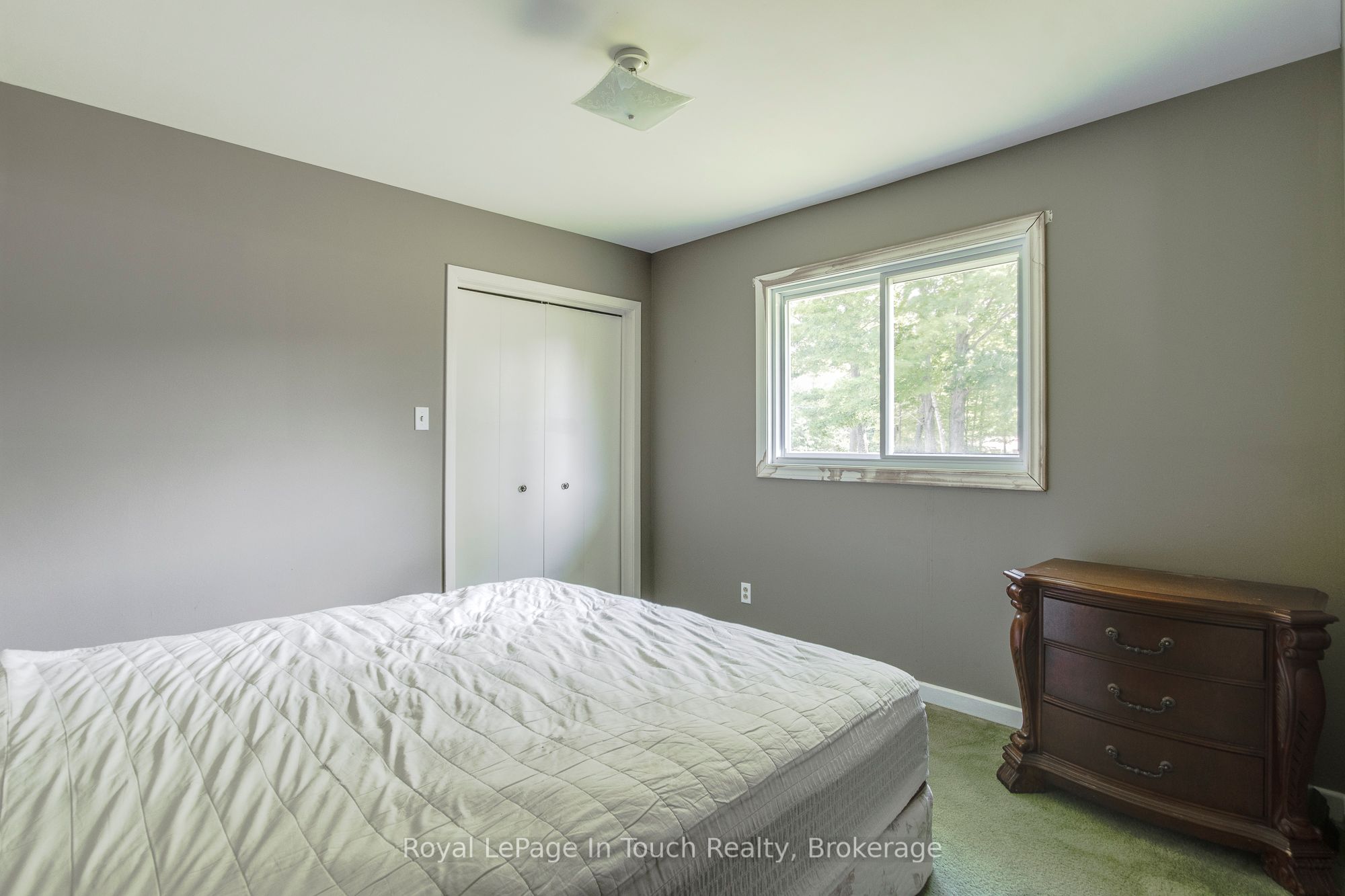 740 Balm Beach Road E Property Photo 23