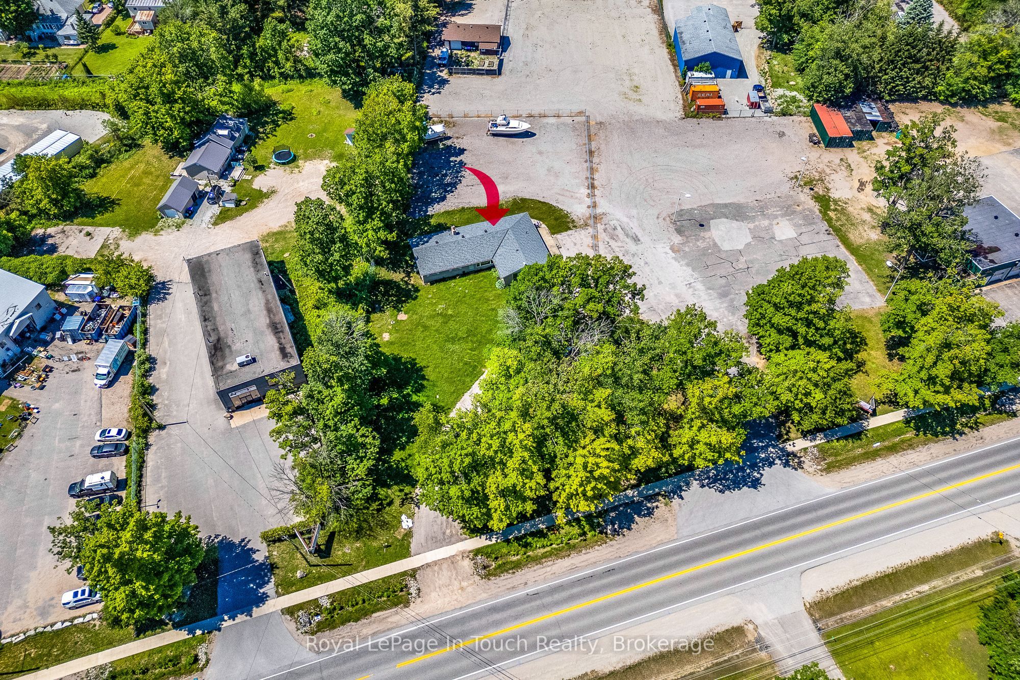 740 Balm Beach Road E Property Photo 27