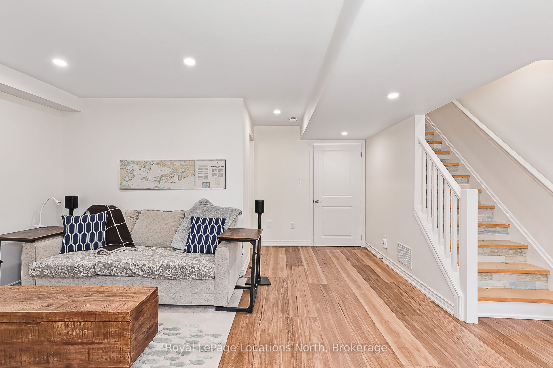 16 Greaves Avenue Property Photo 26