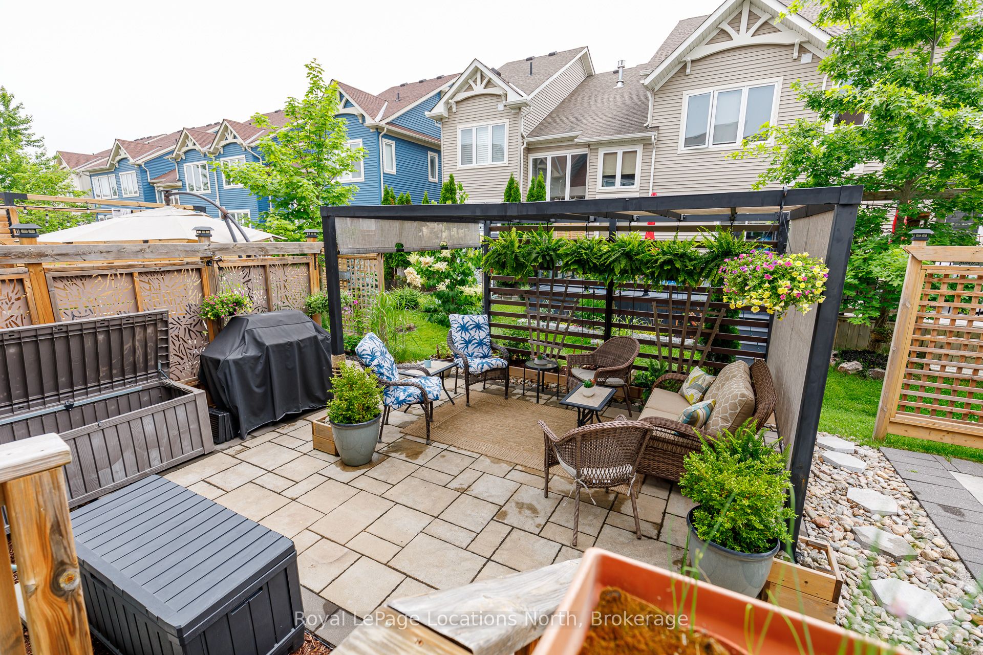 16 Greaves Avenue Property Photo 28
