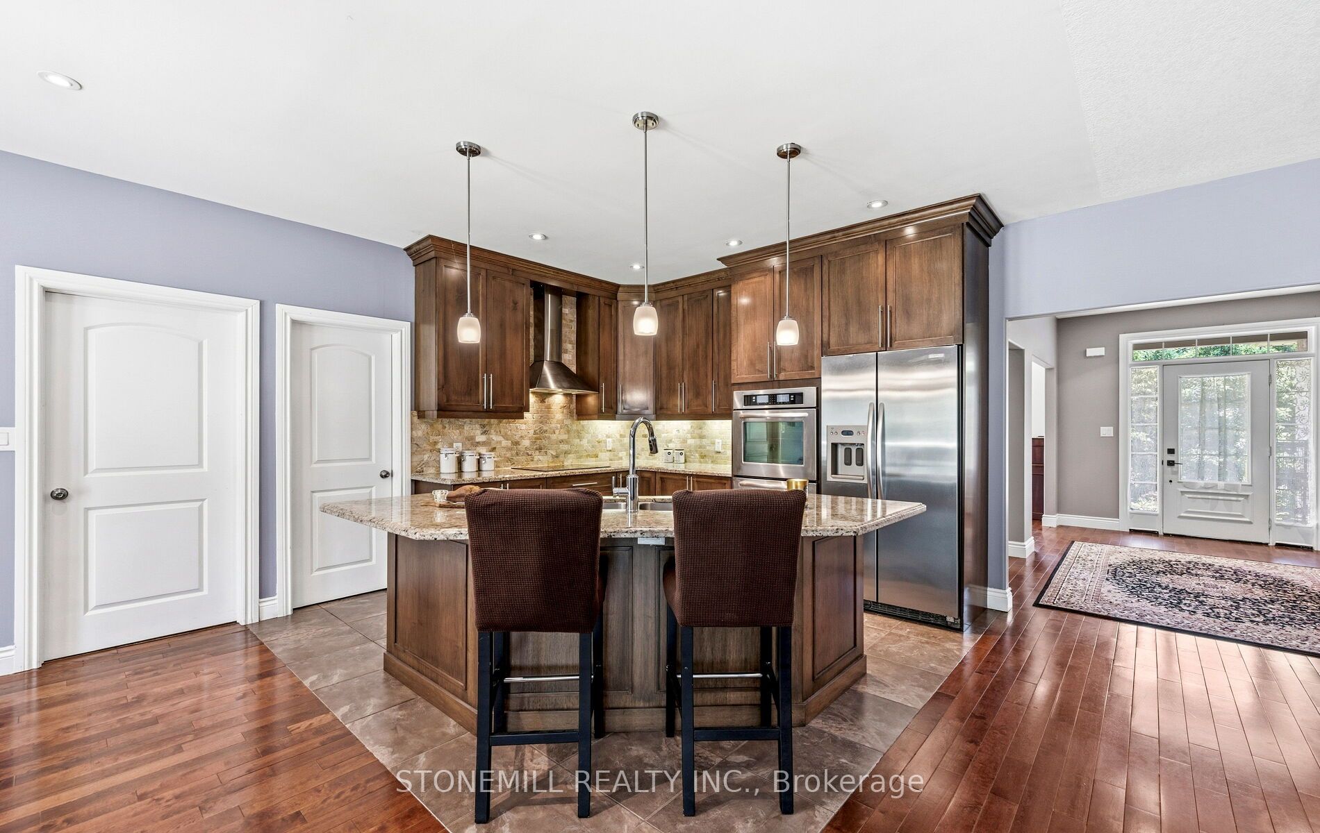 868 Eastdale Drive Property Photo 10