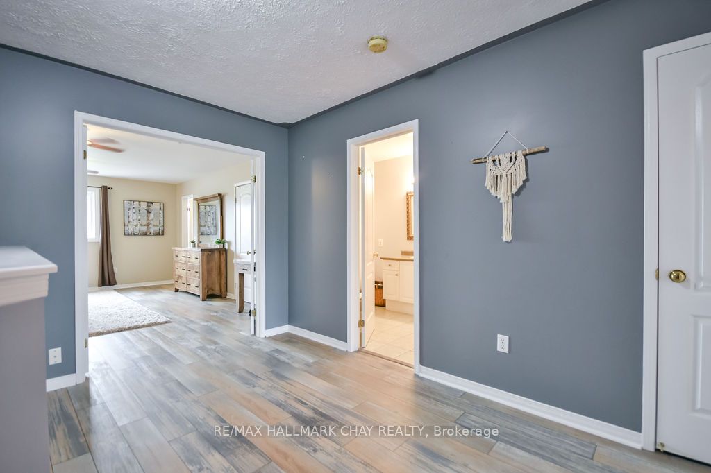 37 Julia Crescent Property Photo 11