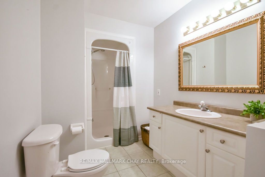 37 Julia Crescent Property Photo 18