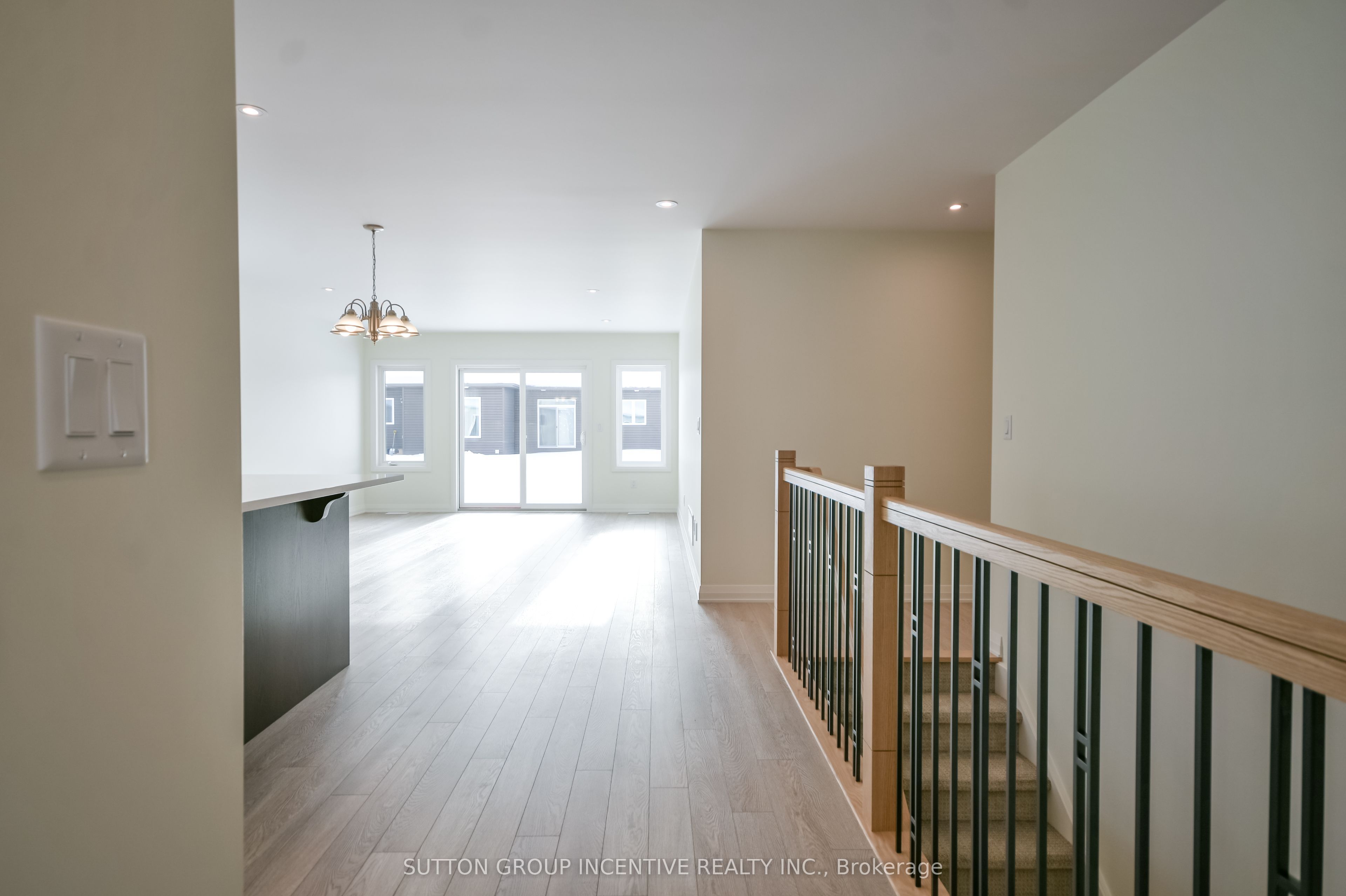 45 Harold Avenue Property Photo 3