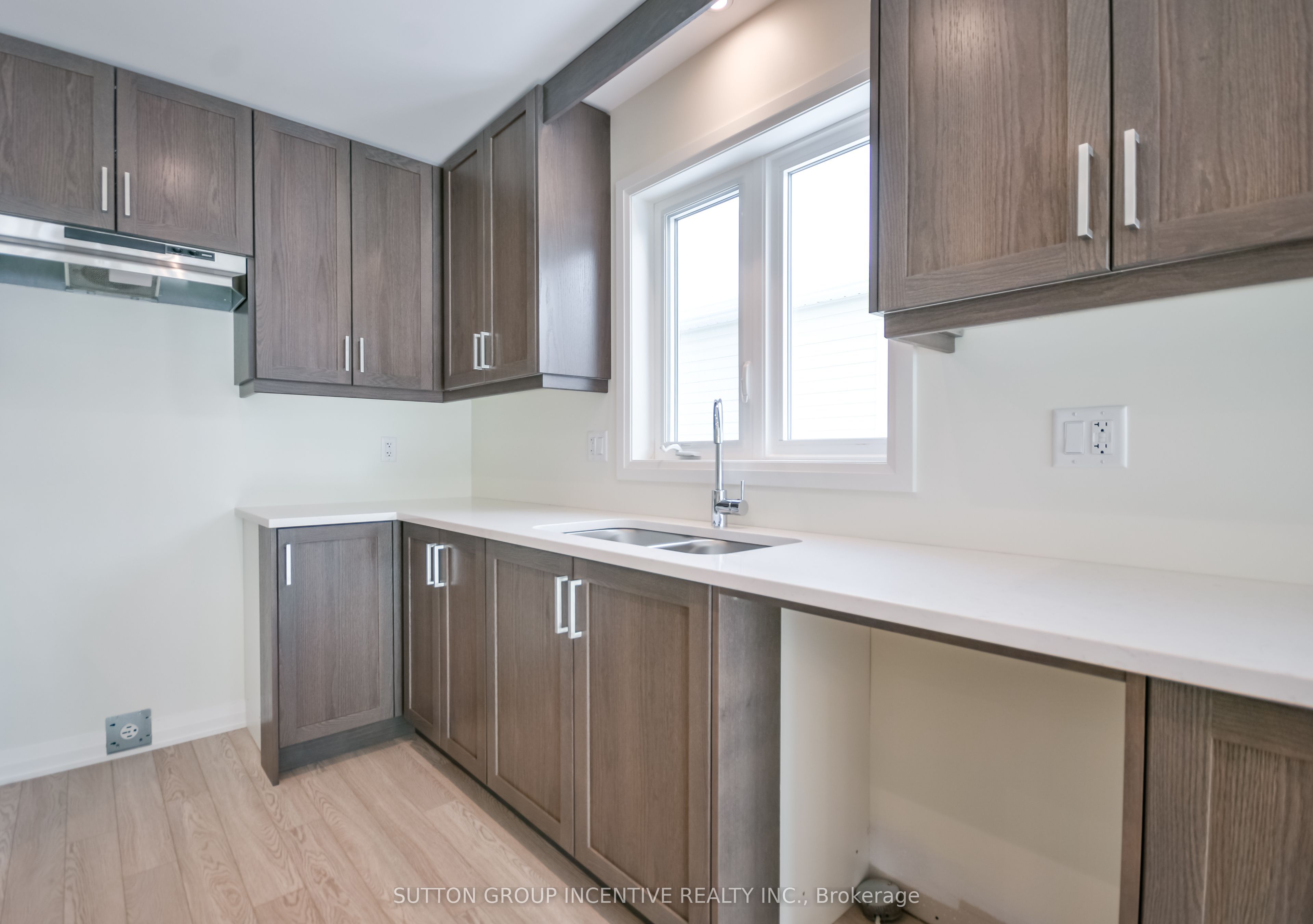 45 Harold Avenue Property Photo 11