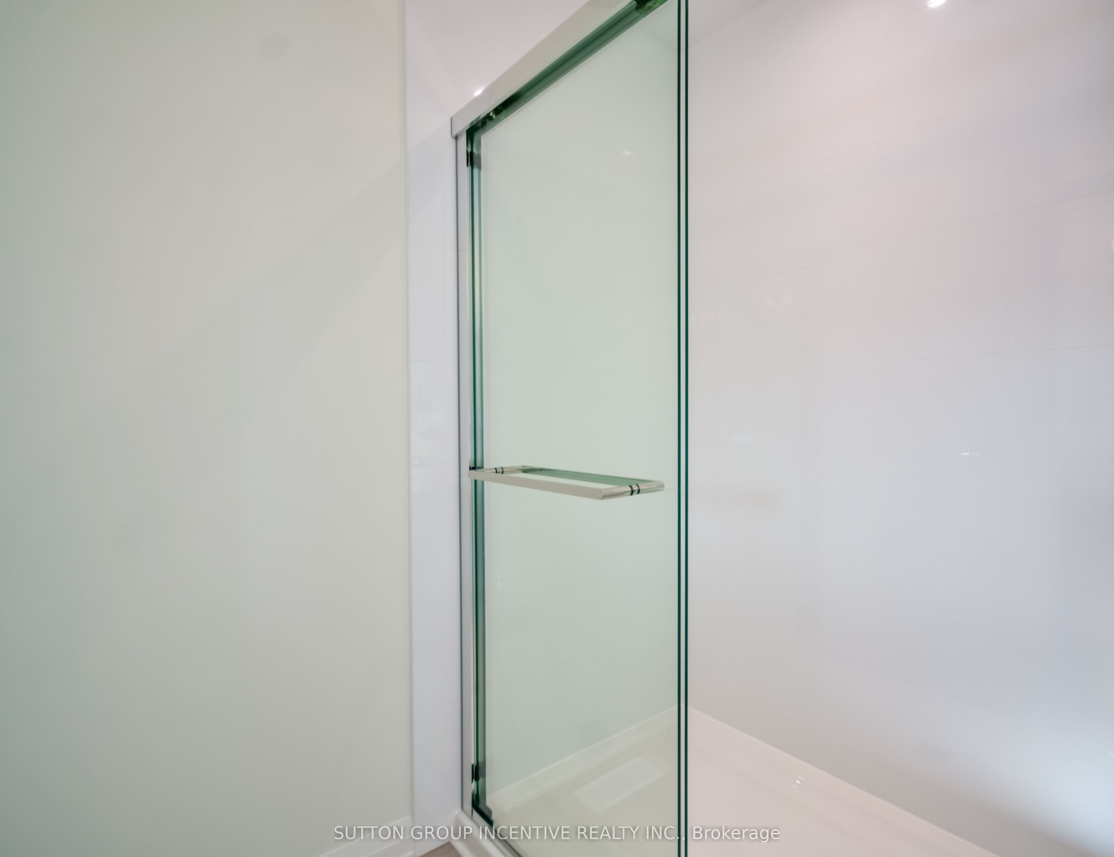 45 Harold Avenue Property Photo 37