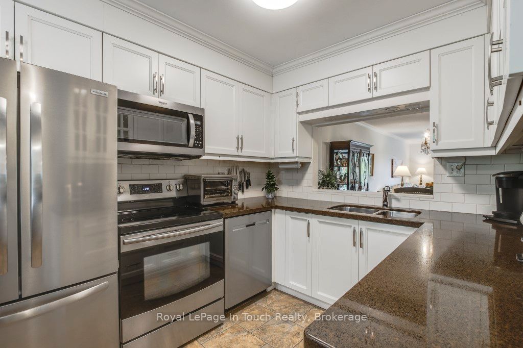 839 Sarah Boulevard Property Photo 7
