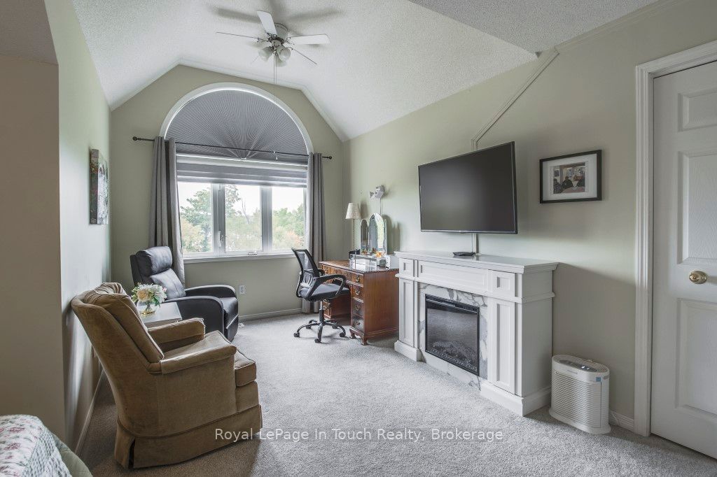 839 Sarah Boulevard Property Photo 11