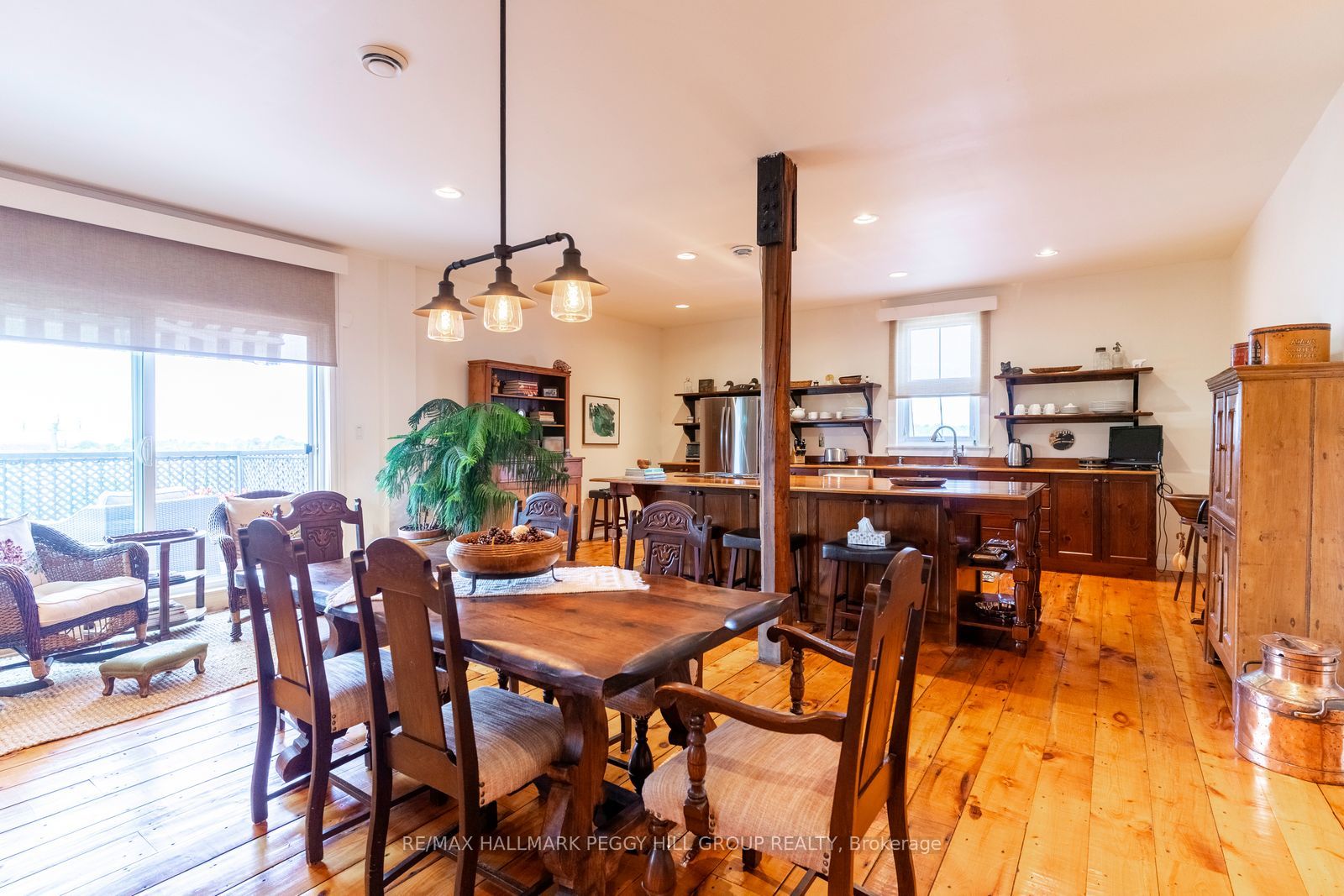 154 William Street Property Photo 9