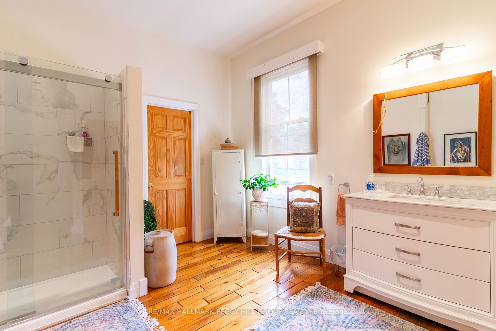 154 William Street Property Photo 14