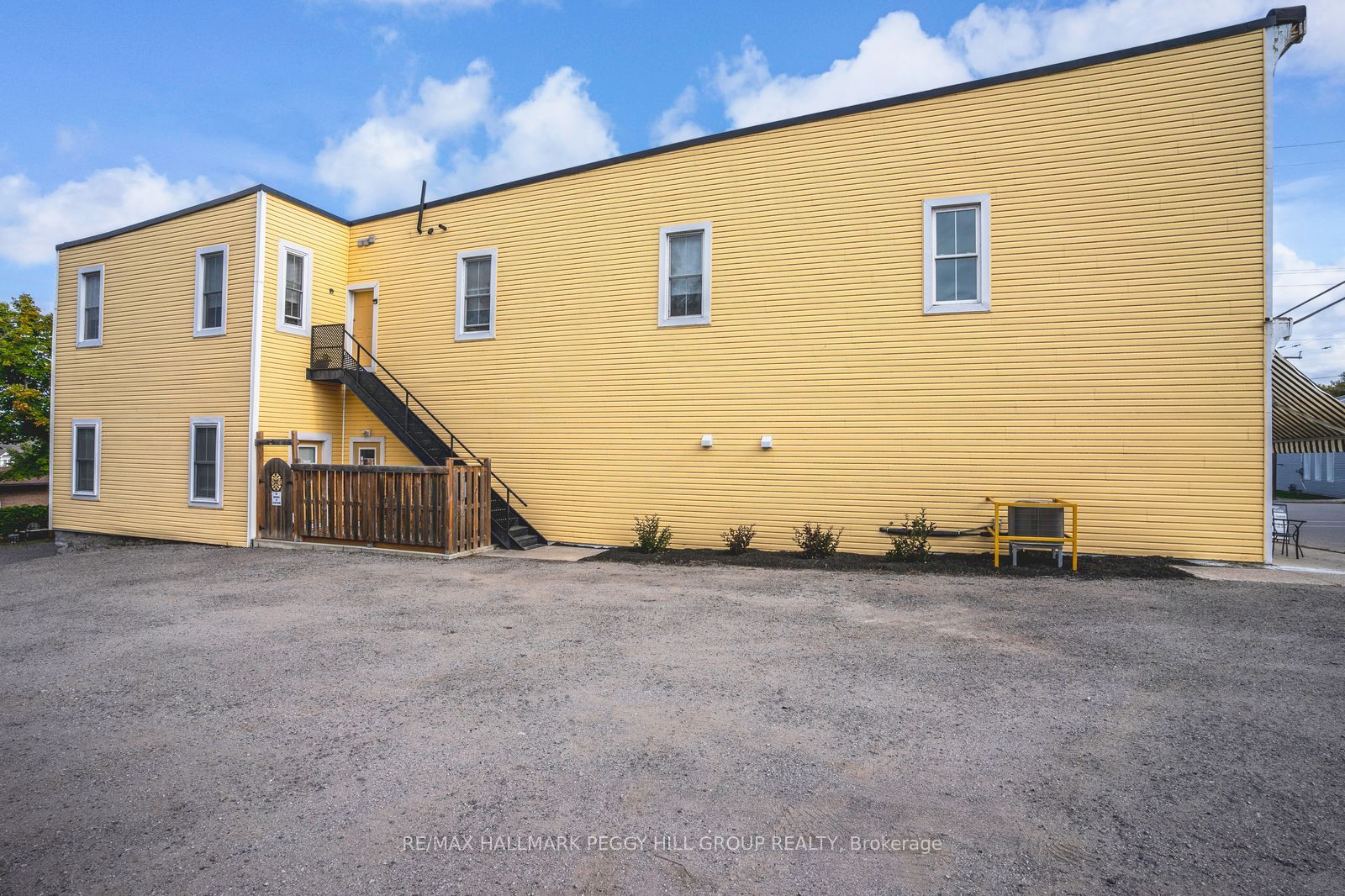 154 William Street Property Photo 22