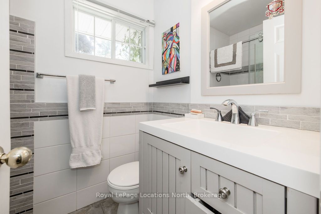 2222 Shore Lane Property Photo 25