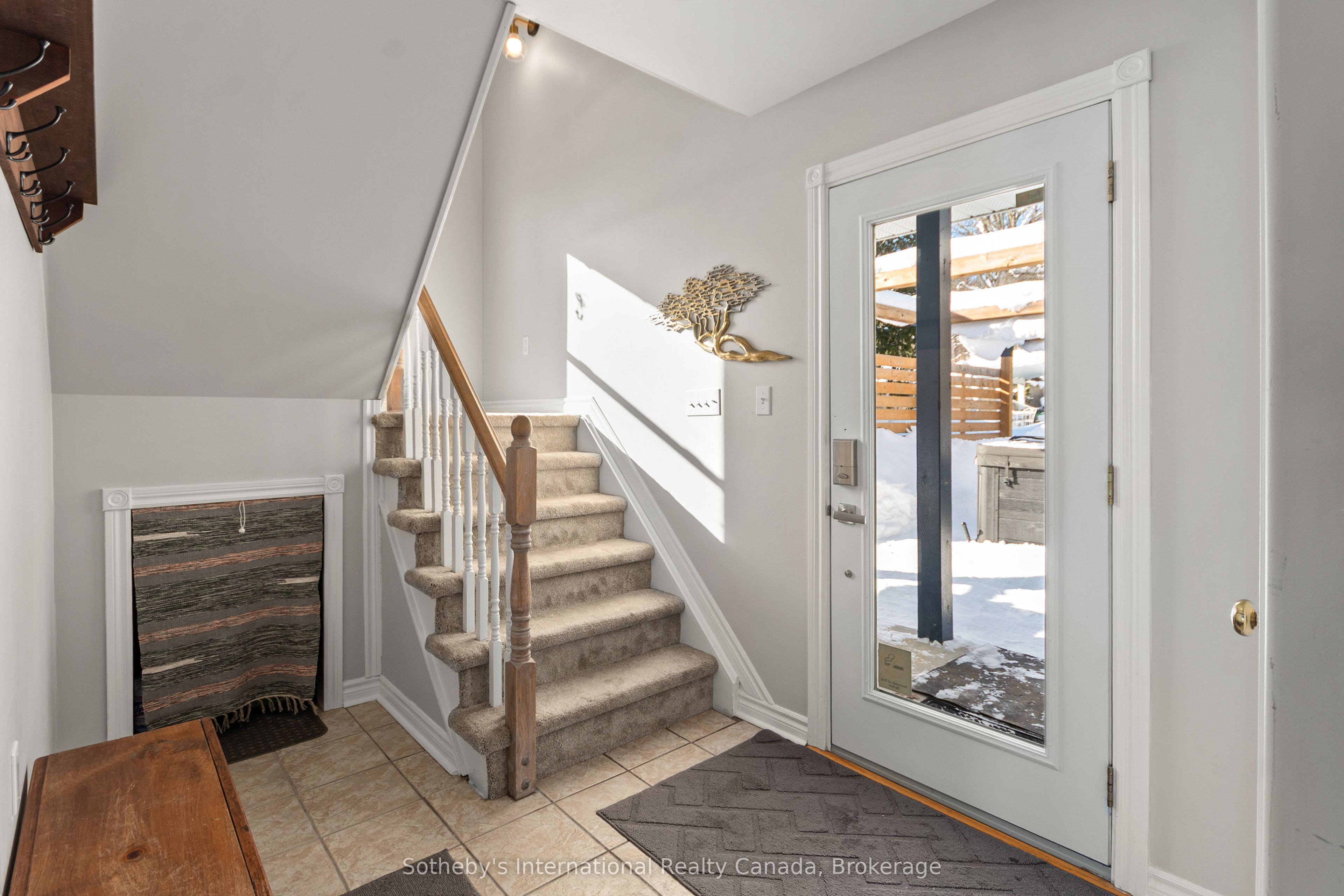 604 Champlain Road Property Photo 24