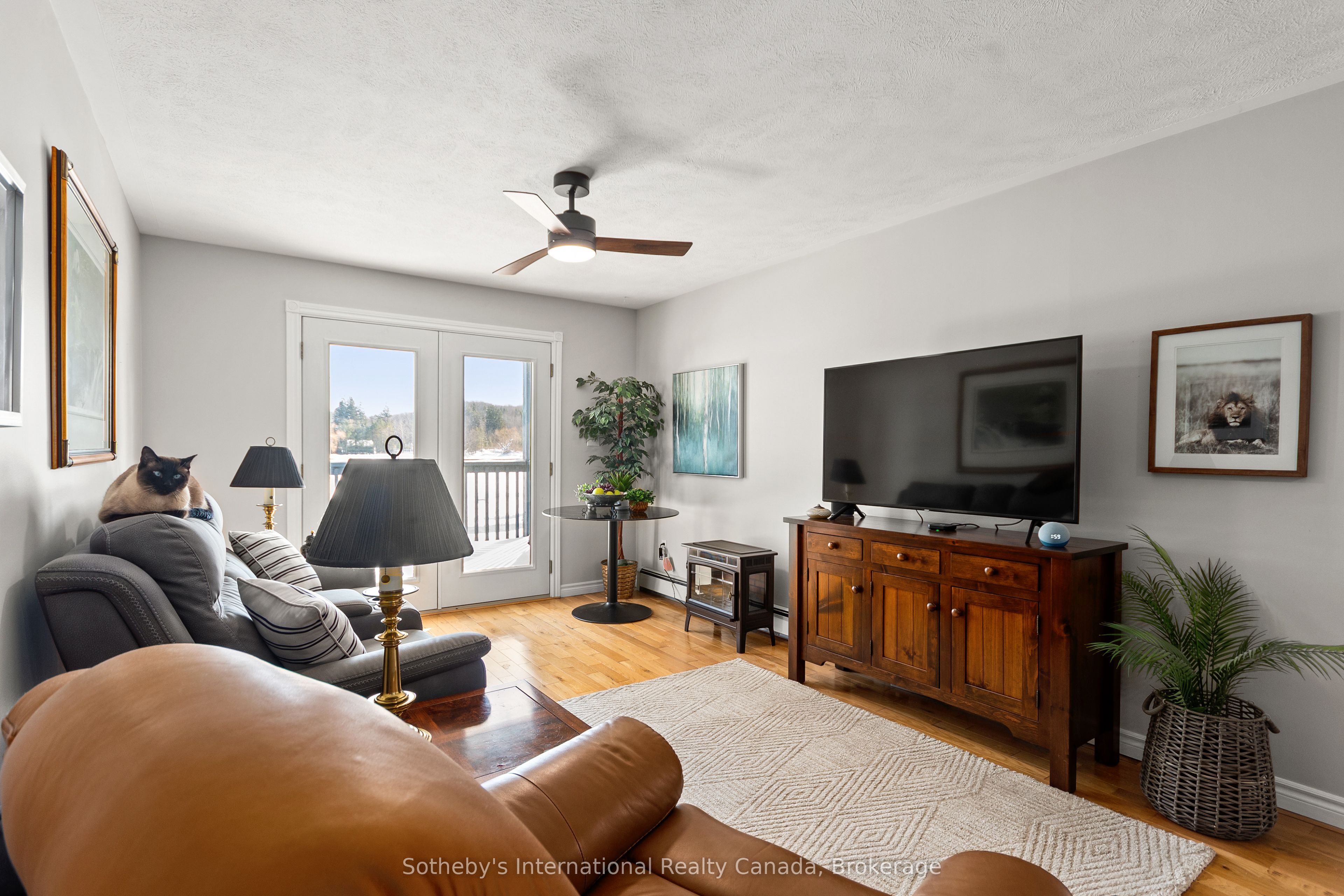 604 Champlain Road Property Photo 27