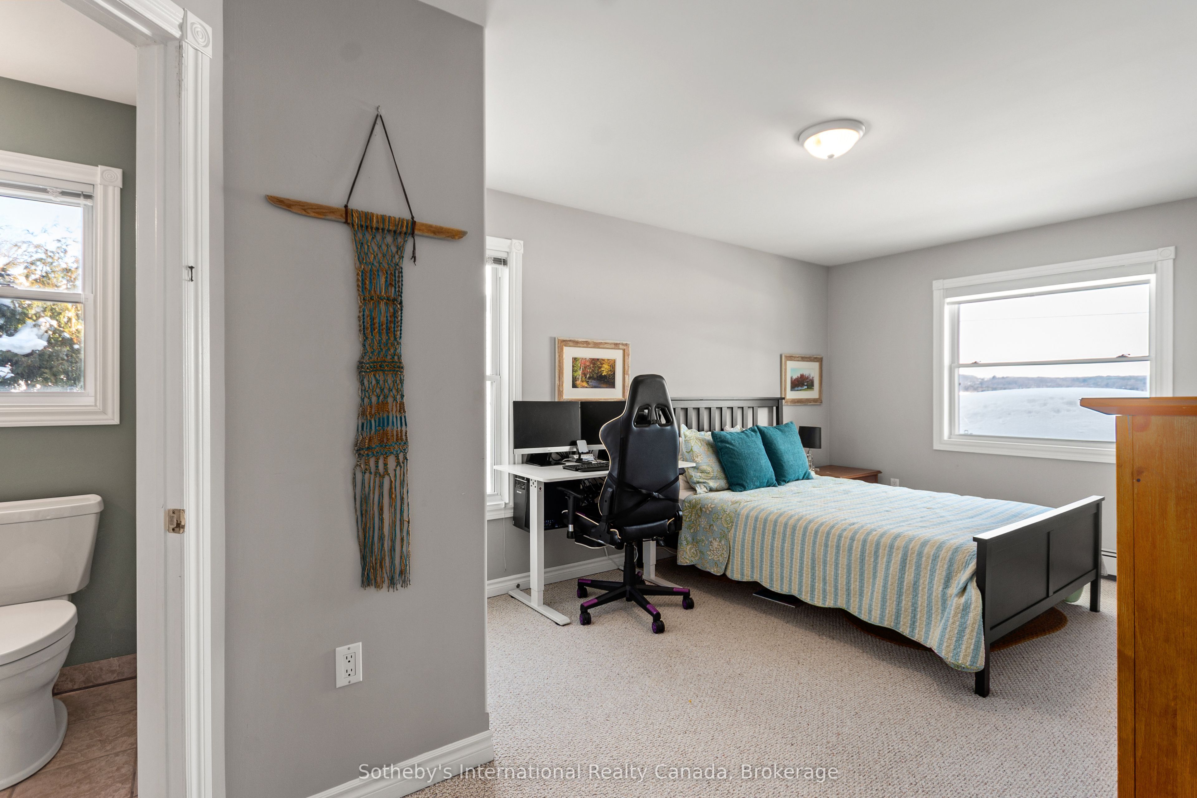 604 Champlain Road Property Photo 33